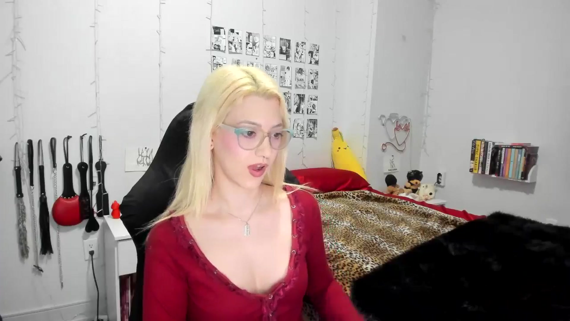 Gallery image thumbnail from AnnaTame's myfreecams stream on, 02/17/2025, 06:05 image 11 of 20