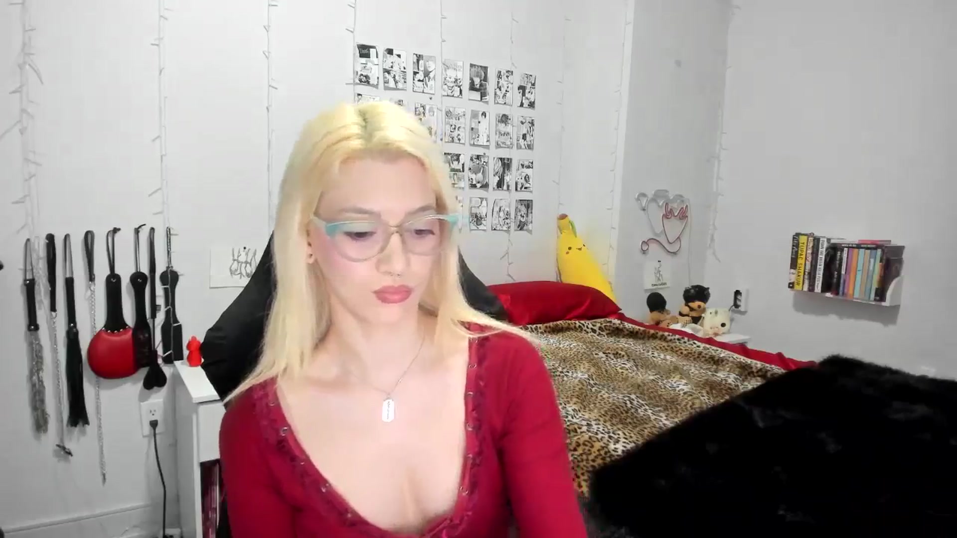 Gallery image thumbnail from AnnaTame's myfreecams stream on, 02/17/2025, 06:05 image 10 of 20