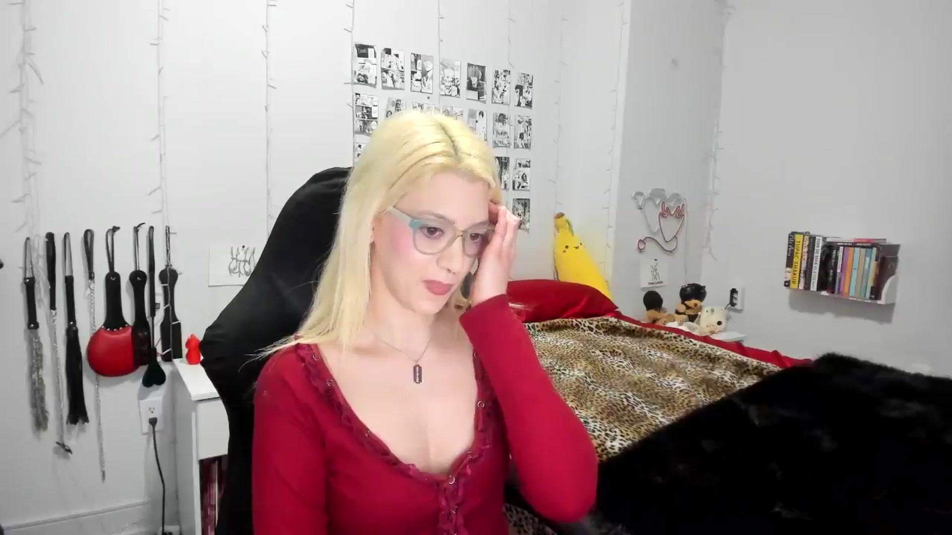 Gallery image thumbnail from AnnaTame's myfreecams stream on, 02/17/2025, 06:05 image 12 of 20