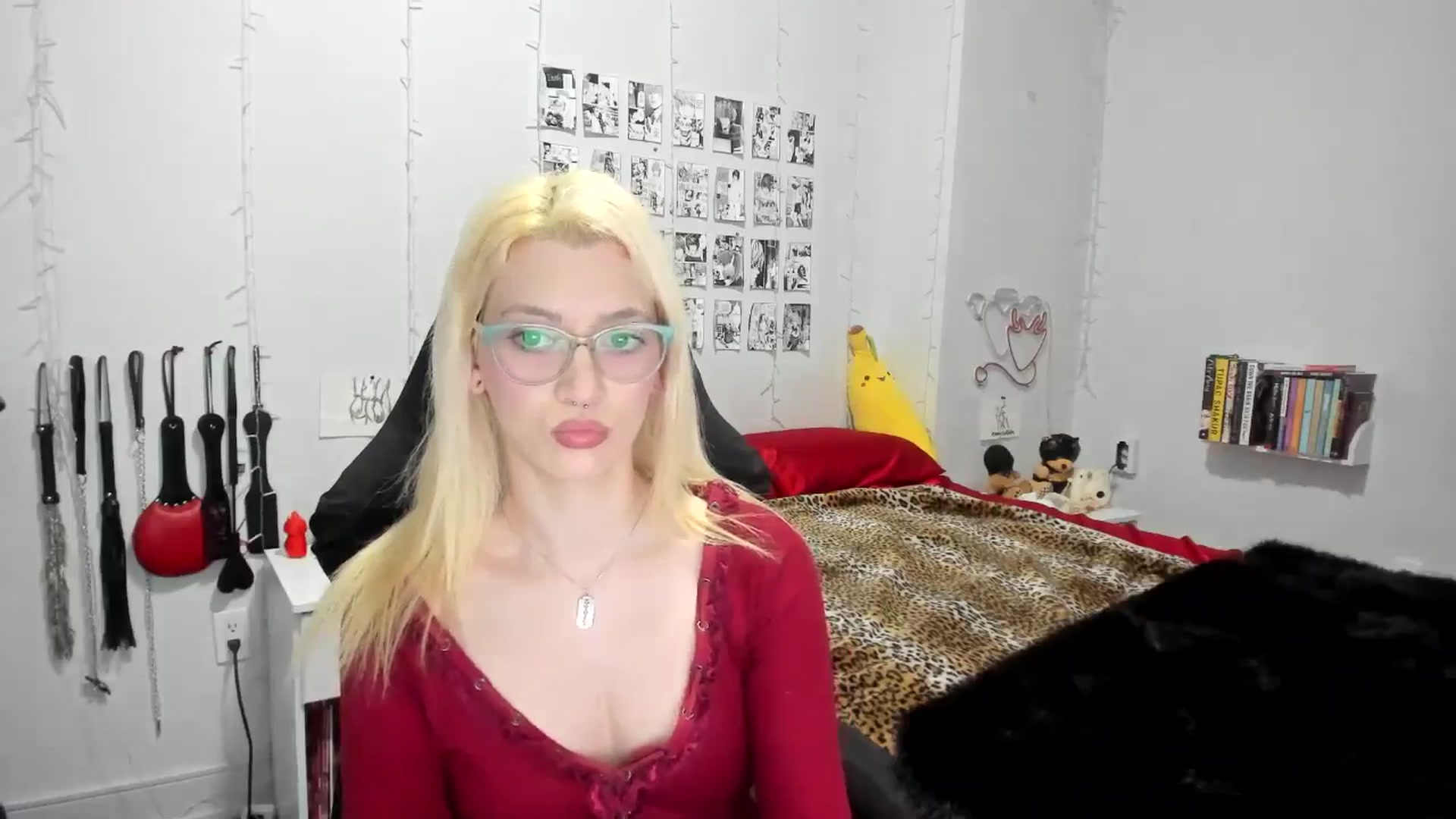 Gallery image thumbnail from AnnaTame's myfreecams stream on, 02/17/2025, 06:05 image 18 of 20