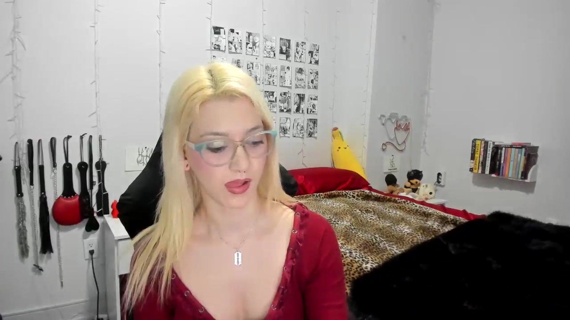 Gallery image thumbnail from AnnaTame's myfreecams stream on, 02/17/2025, 06:30 image 15 of 20