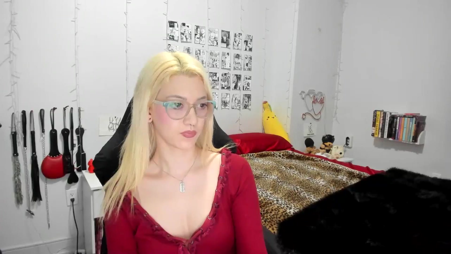 Gallery image thumbnail from AnnaTame's myfreecams stream on, 02/17/2025, 06:30 image 14 of 20