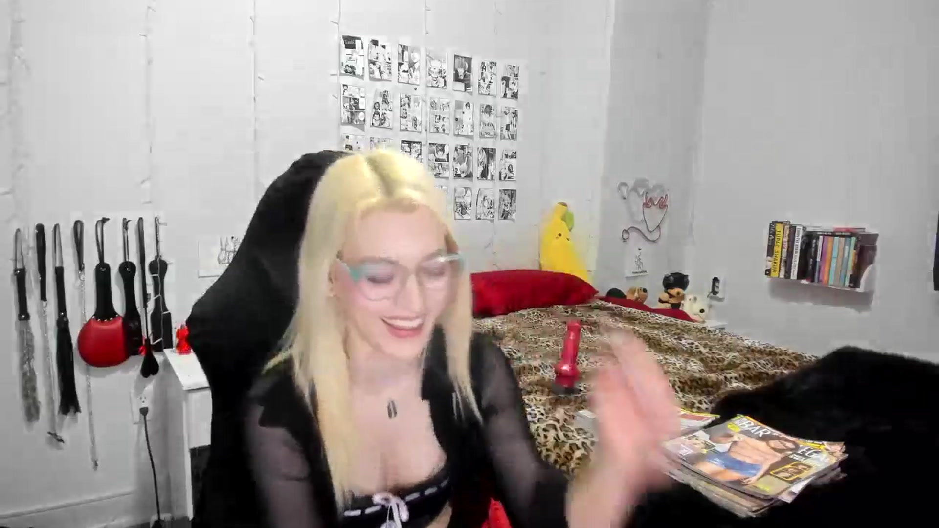 Gallery image thumbnail from AnnaTame's myfreecams stream on, 02/18/2025, 08:19 image 4 of 20