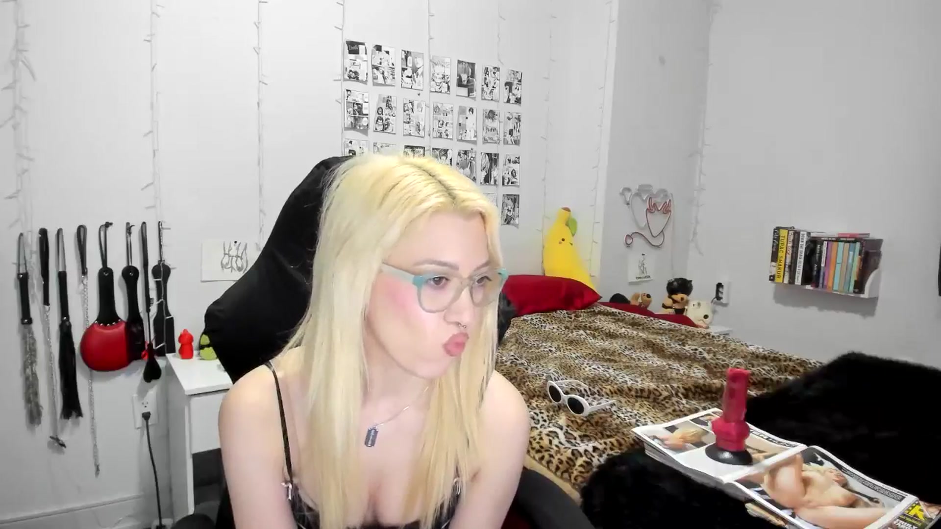Gallery image thumbnail from AnnaTame's myfreecams stream on, 02/18/2025, 09:32 image 11 of 20