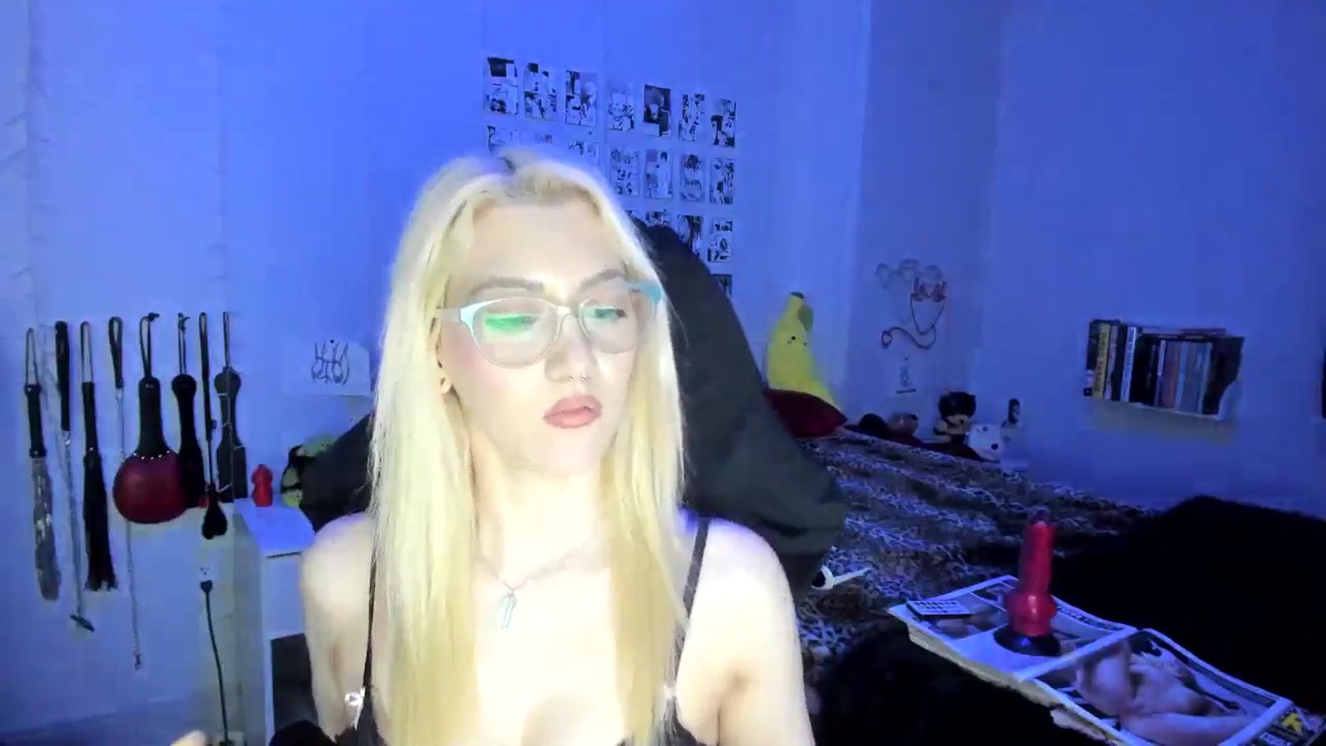 Gallery image thumbnail from AnnaTame's myfreecams stream on, 02/18/2025, 09:32 image 17 of 20