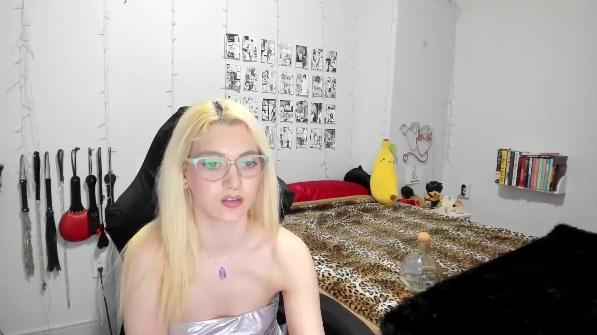 Gallery image thumbnail from AnnaTame's myfreecams stream on, 02/27/2025, 09:31 image 6 of 20