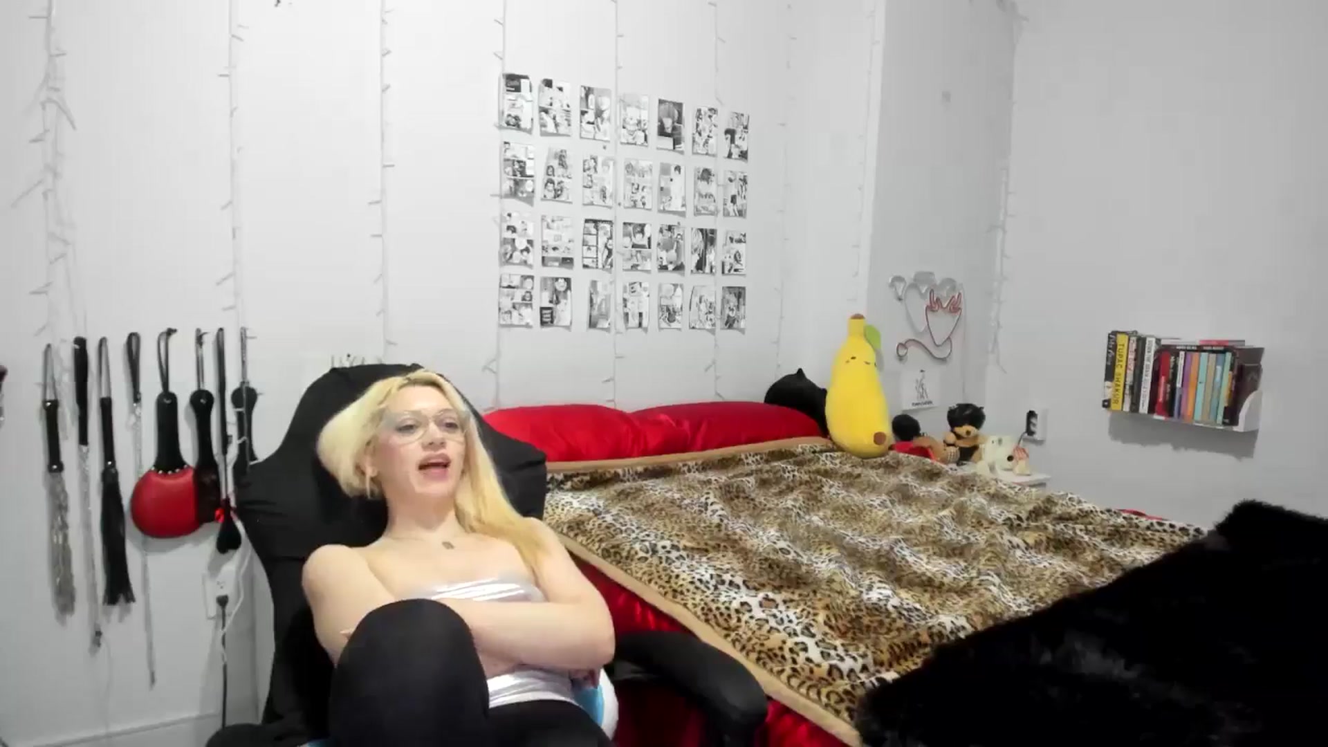 Gallery image thumbnail from AnnaTame's myfreecams stream on, 02/27/2025, 09:31 image 17 of 20