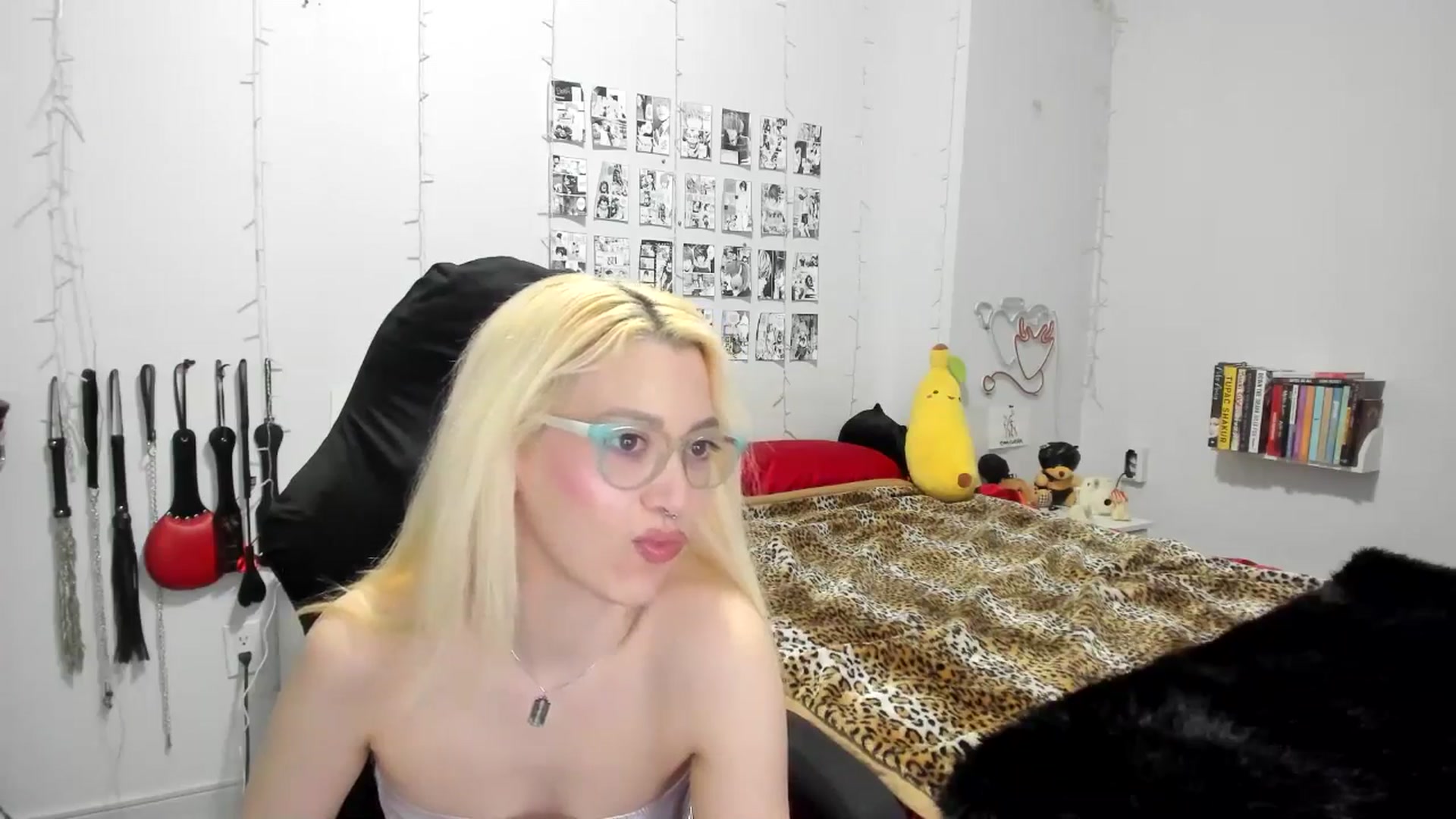 Gallery image thumbnail from AnnaTame's myfreecams stream on, 02/27/2025, 09:31 image 15 of 20