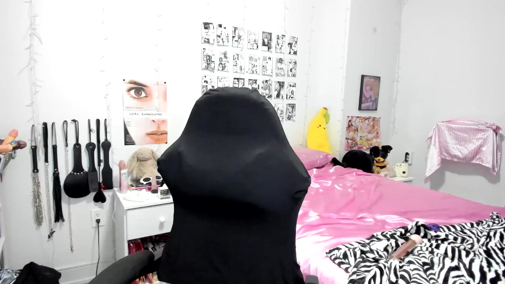Gallery image thumbnail from AnnaTame's myfreecams stream on, 03/25/2025, 06:26 image 12 of 20