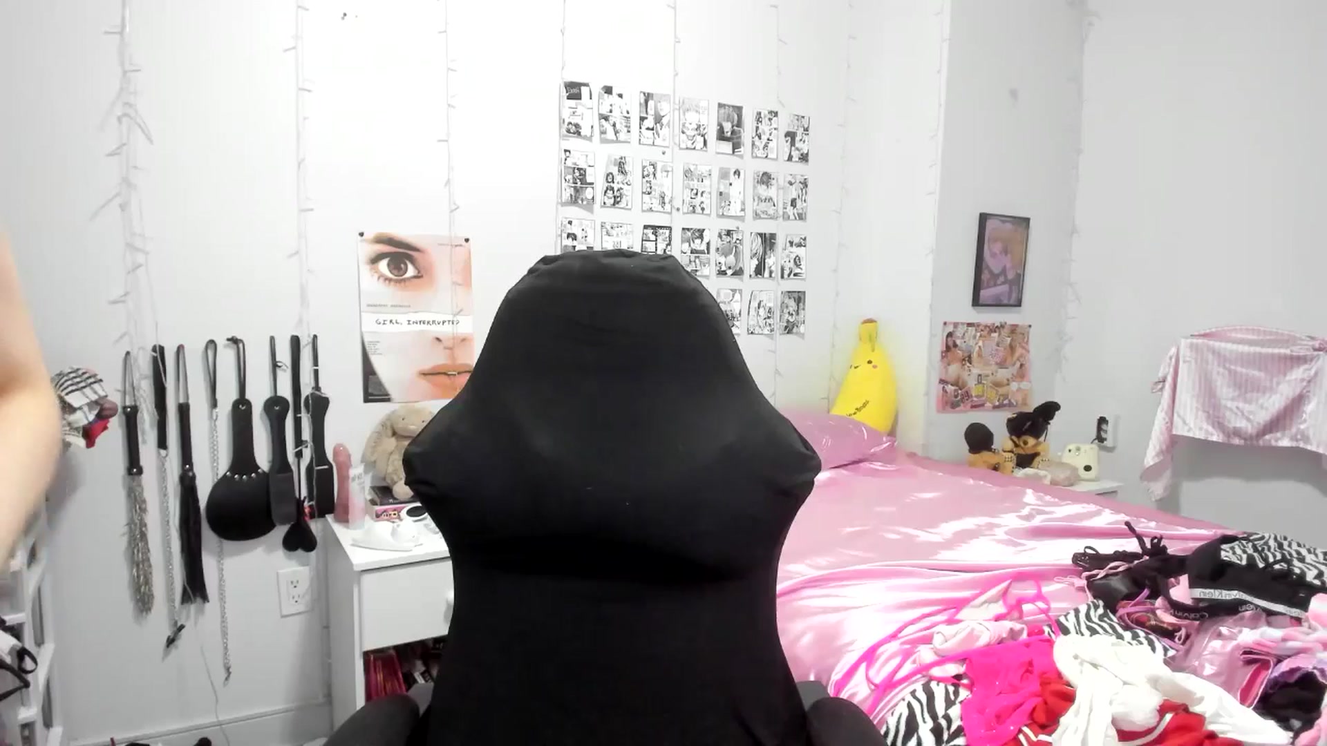 Gallery image thumbnail from AnnaTame's myfreecams stream on, 04/06/2025, 07:54 image 15 of 20