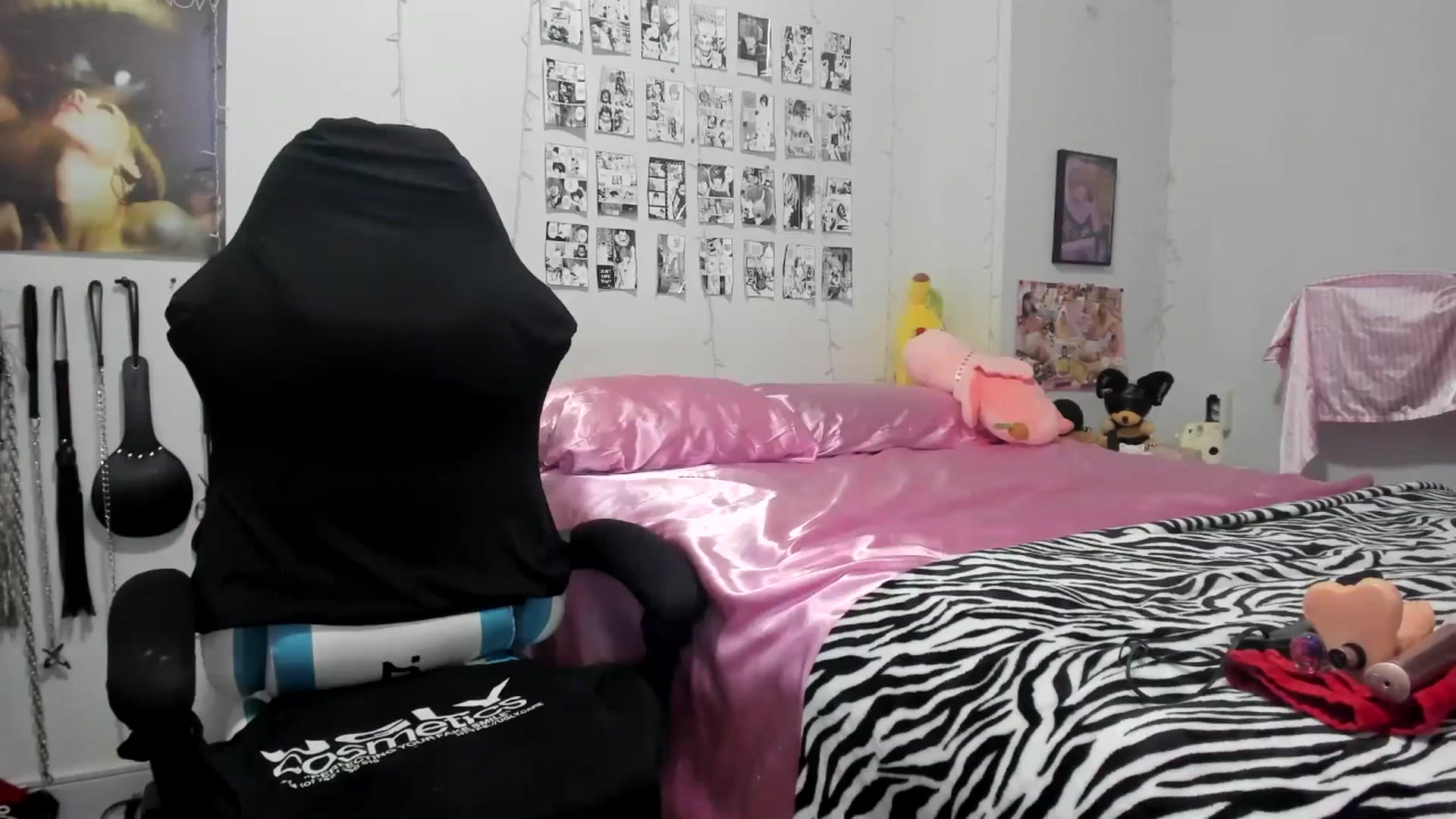Gallery image thumbnail from AnnaTame's myfreecams stream on, 04/30/2025, 04:34 image 20 of 20