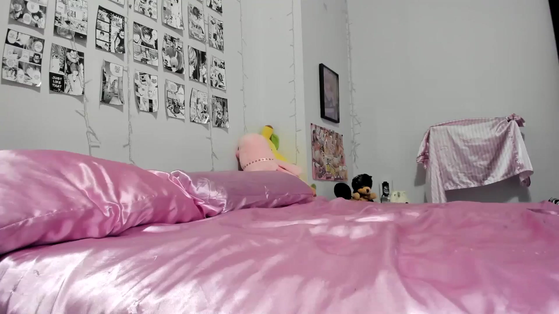 Gallery image thumbnail from AnnaTame's myfreecams stream on, 05/05/2025, 04:07 image 20 of 20