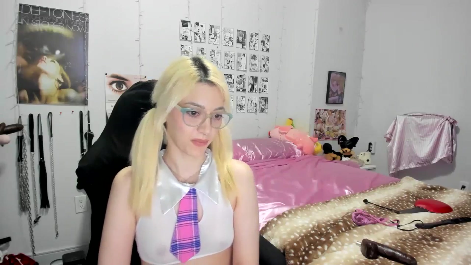 Gallery image thumbnail from AnnaTame's myfreecams stream on, 05/11/2025, 08:12 image 15 of 20