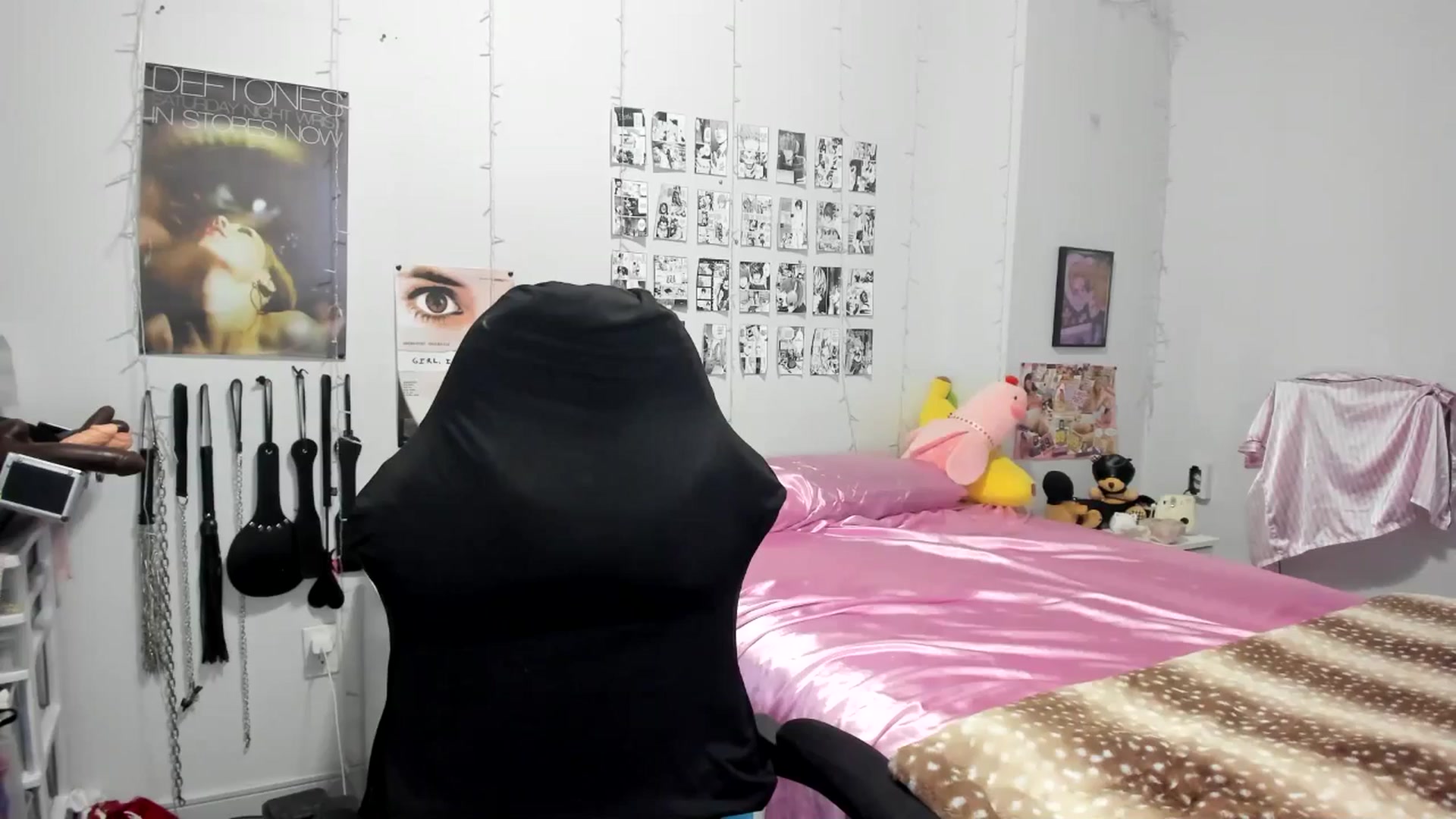 Gallery image thumbnail from AnnaTame's myfreecams stream on, 05/27/2025, 02:39 image 2 of 20