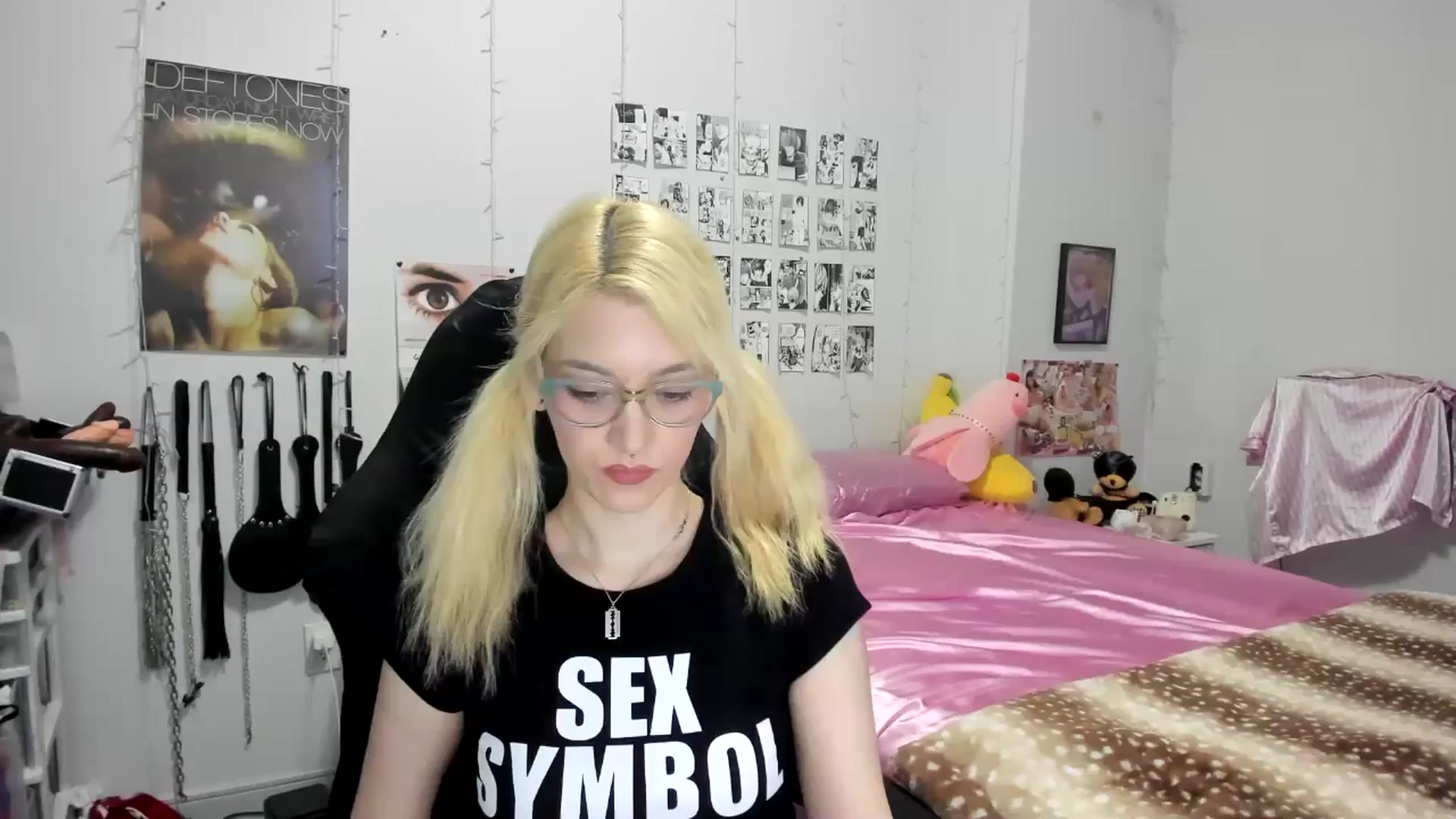 Gallery image thumbnail from AnnaTame's myfreecams stream on, 05/27/2025, 02:39 image 5 of 20