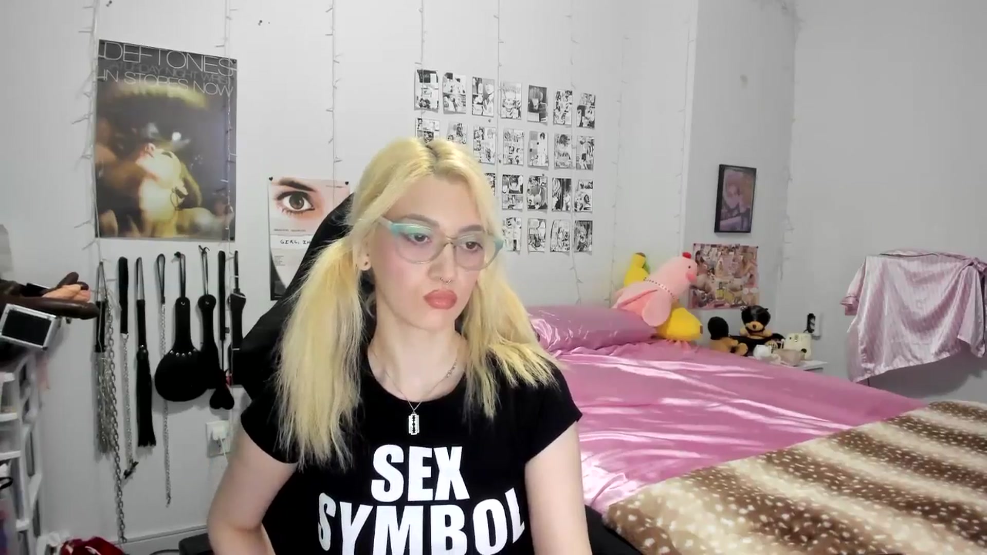 Gallery image thumbnail from AnnaTame's myfreecams stream on, 05/27/2025, 02:39 image 10 of 20