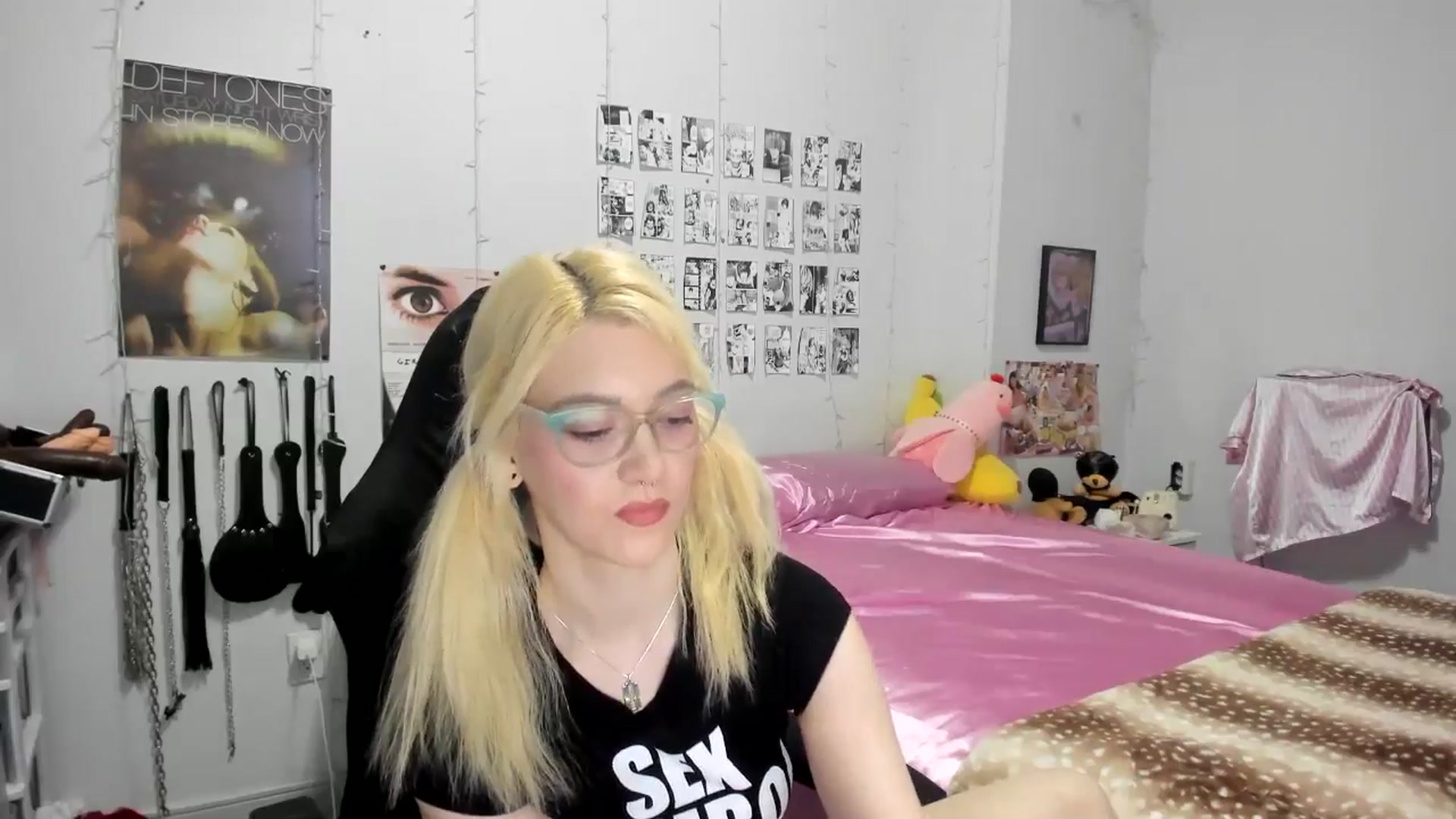 Gallery image thumbnail from AnnaTame's myfreecams stream on, 05/27/2025, 04:42 image 7 of 20