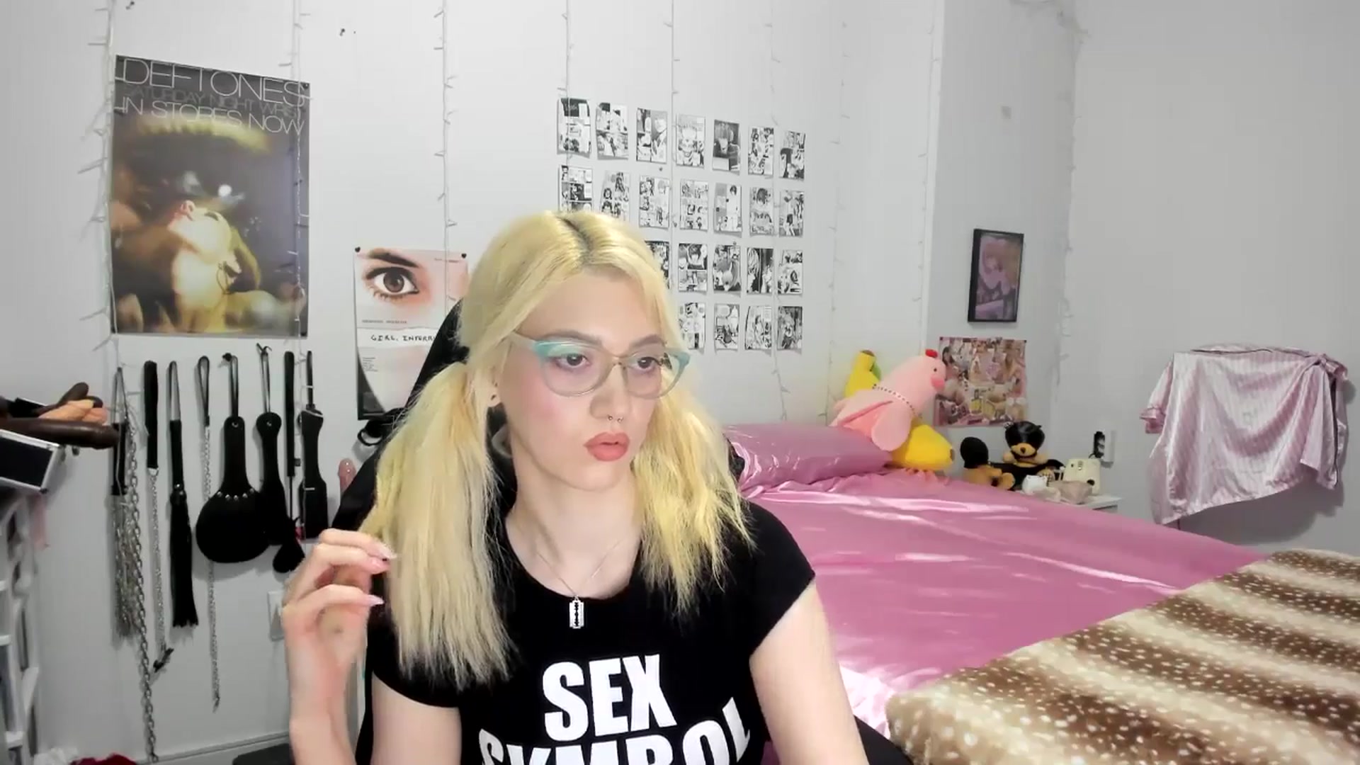Gallery image thumbnail from AnnaTame's myfreecams stream on, 05/27/2025, 04:42 image 12 of 20