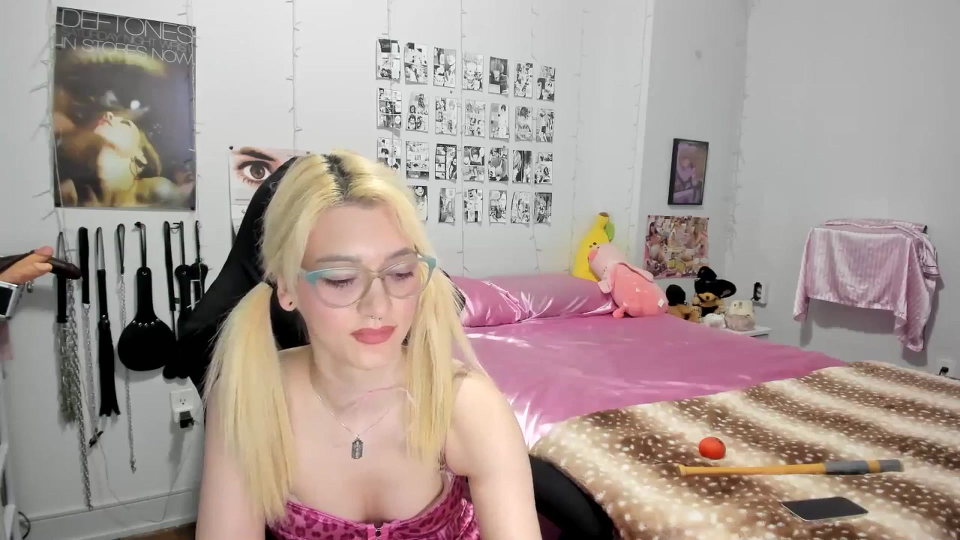 Gallery image thumbnail from AnnaTame's myfreecams stream on, 06/08/2025, 04:55 image 17 of 20