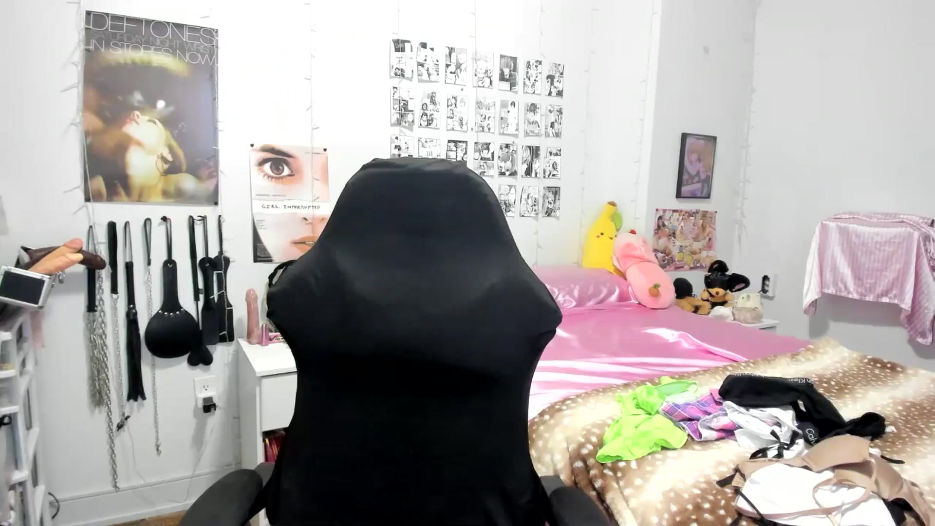 Gallery image thumbnail from AnnaTame's myfreecams stream on, 06/09/2025, 07:35 image 7 of 20