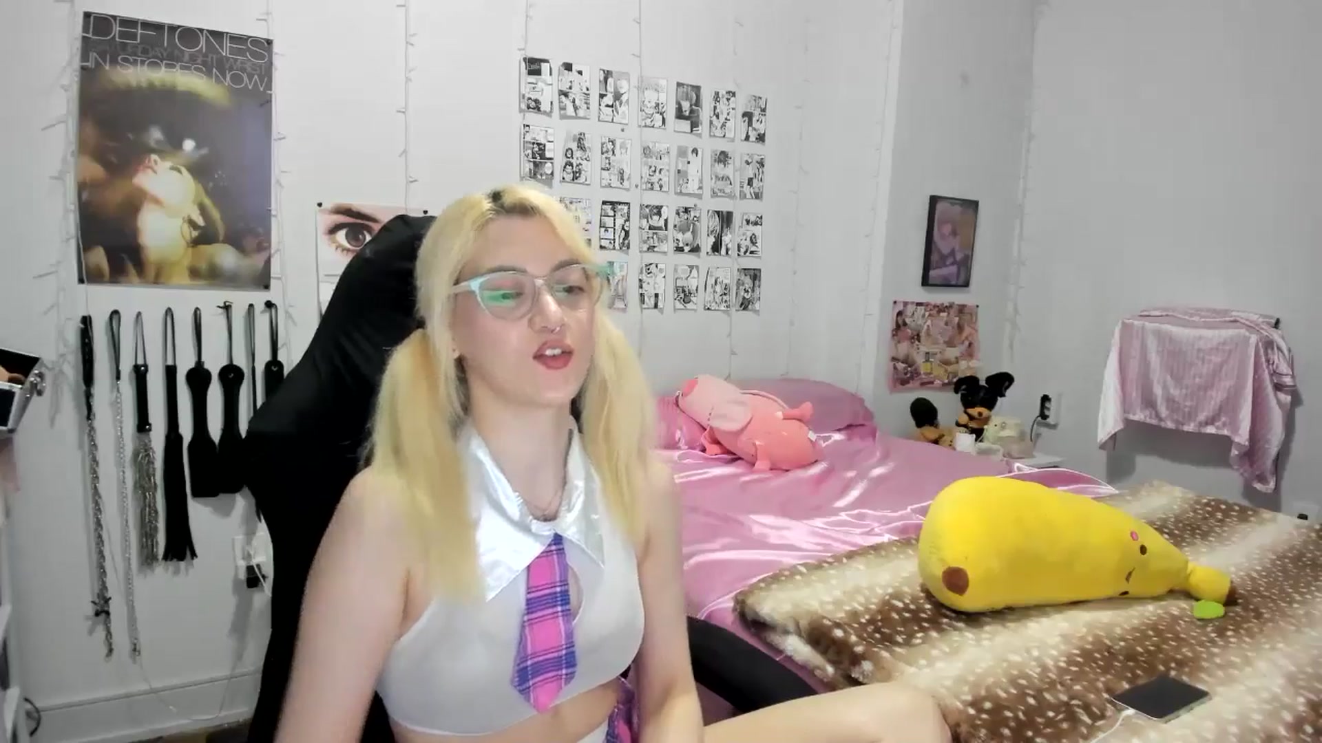 Gallery image thumbnail from AnnaTame's myfreecams stream on, 06/10/2025, 06:04 image 6 of 20