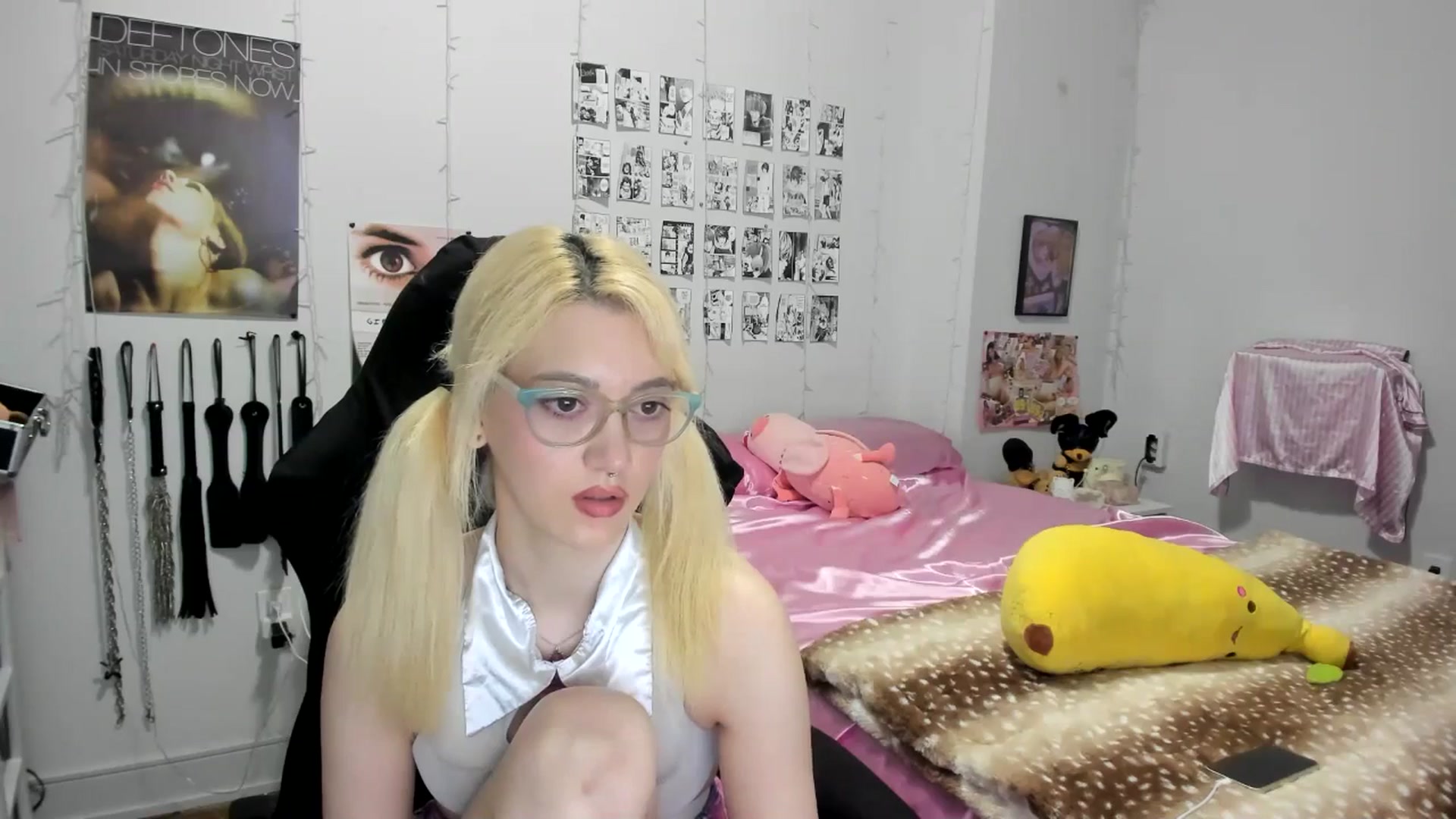 Gallery image thumbnail from AnnaTame's myfreecams stream on, 06/10/2025, 06:04 image 10 of 20