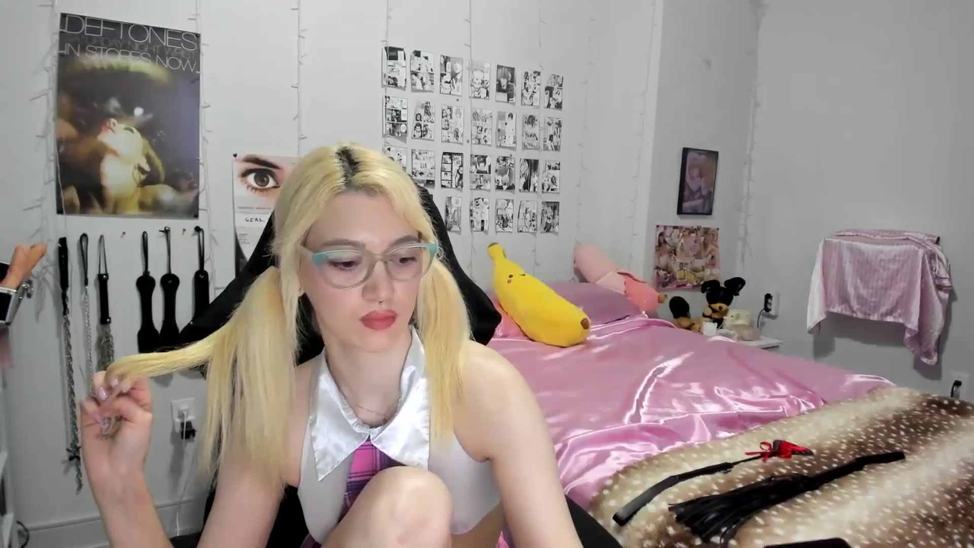 Gallery image thumbnail from AnnaTame's myfreecams stream on, 06/10/2025, 07:20 image 13 of 20