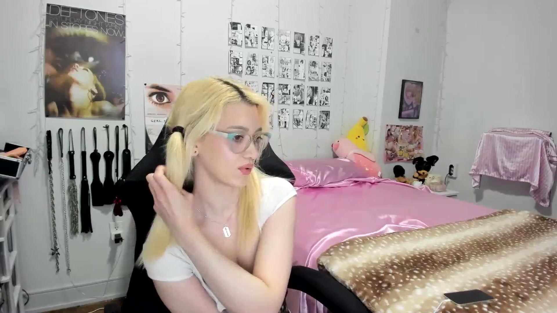 Gallery image thumbnail from AnnaTame's myfreecams stream on, 06/11/2025, 03:54 image 13 of 20