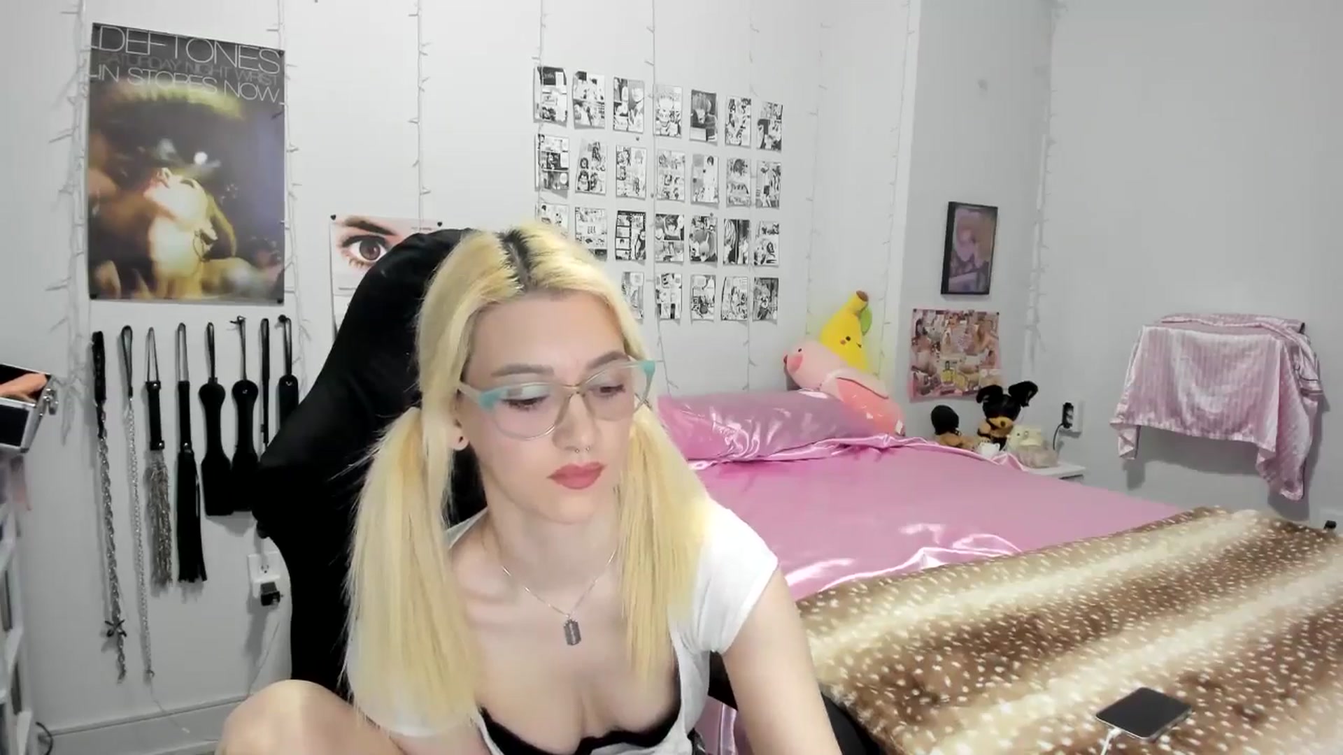 Gallery image thumbnail from AnnaTame's myfreecams stream on, 06/11/2025, 03:54 image 4 of 20