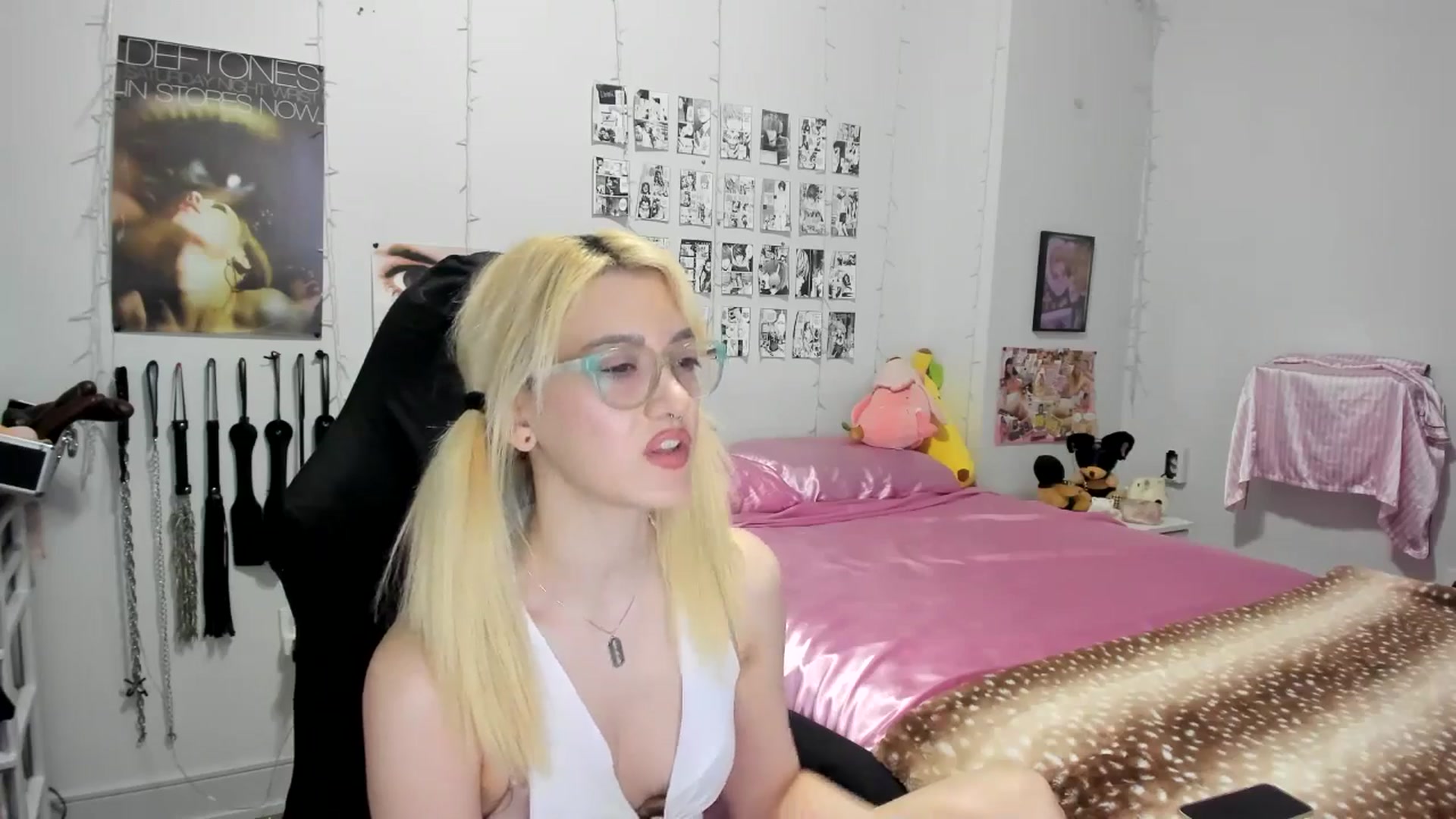 Gallery image thumbnail from AnnaTame's myfreecams stream on, 06/13/2025, 05:52 image 6 of 20