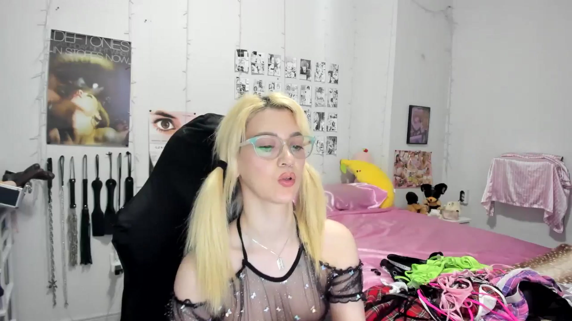 Gallery image thumbnail from AnnaTame's myfreecams stream on, 06/14/2025, 07:11 image 6 of 20