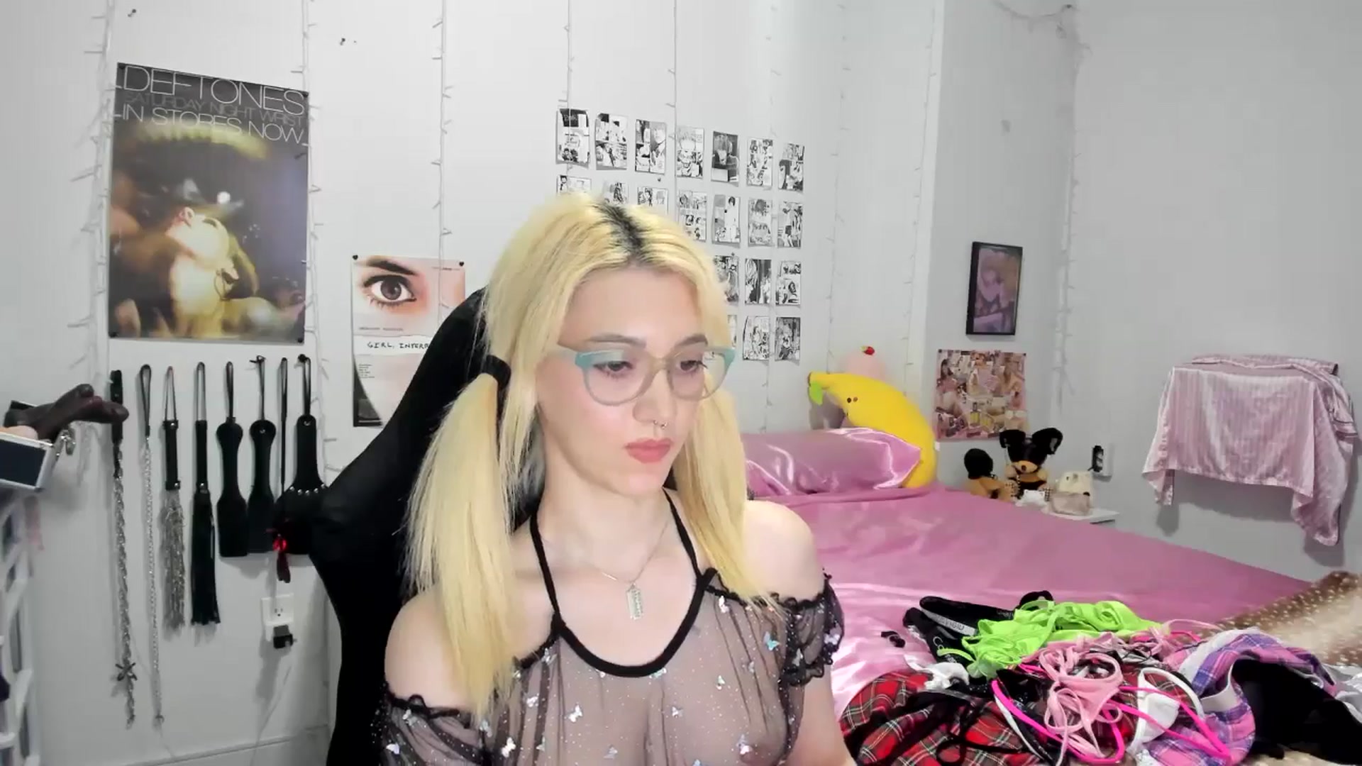 Gallery image thumbnail from AnnaTame's myfreecams stream on, 06/14/2025, 07:11 image 10 of 20