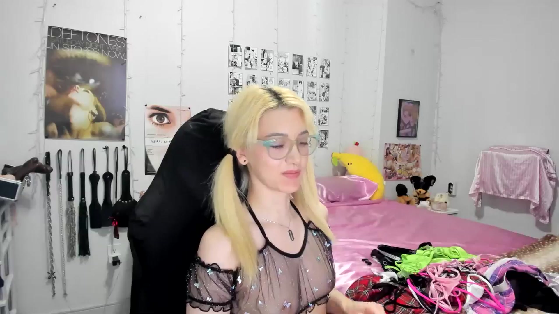Gallery image thumbnail from AnnaTame's myfreecams stream on, 06/14/2025, 07:11 image 12 of 20