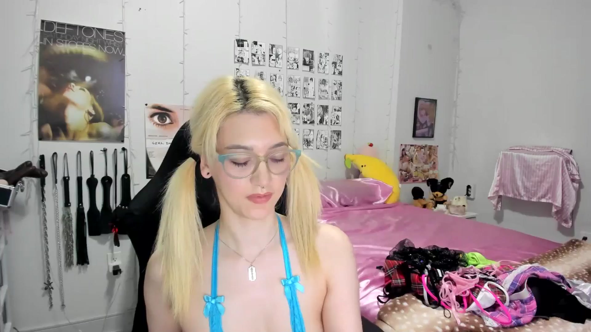 Gallery image thumbnail from AnnaTame's myfreecams stream on, 06/14/2025, 07:48 image 11 of 20