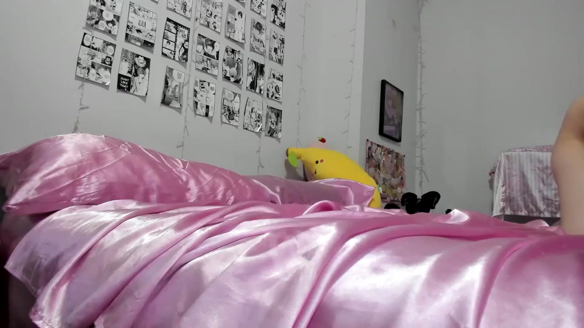 Gallery image thumbnail from AnnaTame's myfreecams stream on, 06/14/2025, 07:48 image 18 of 20