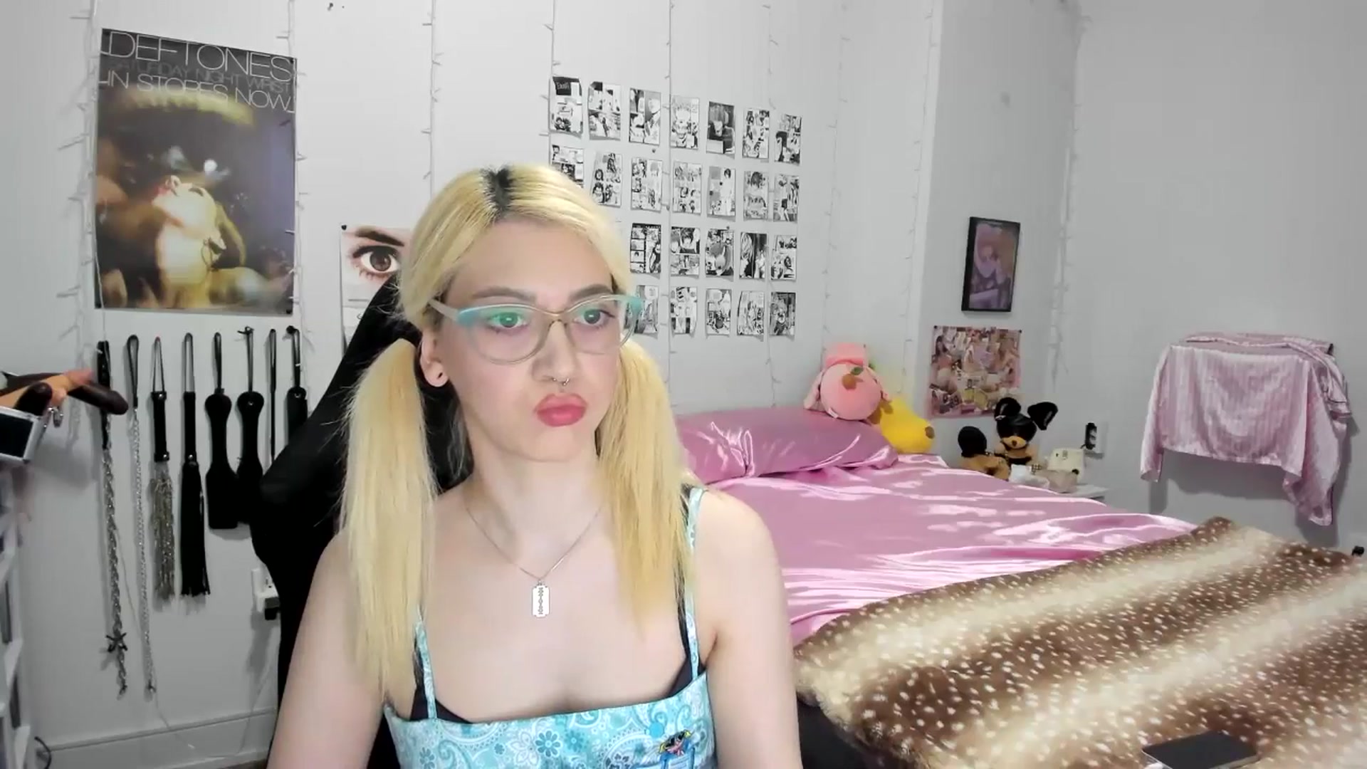 Gallery image thumbnail from AnnaTame's myfreecams stream on, 06/18/2025, 02:32 image 8 of 20