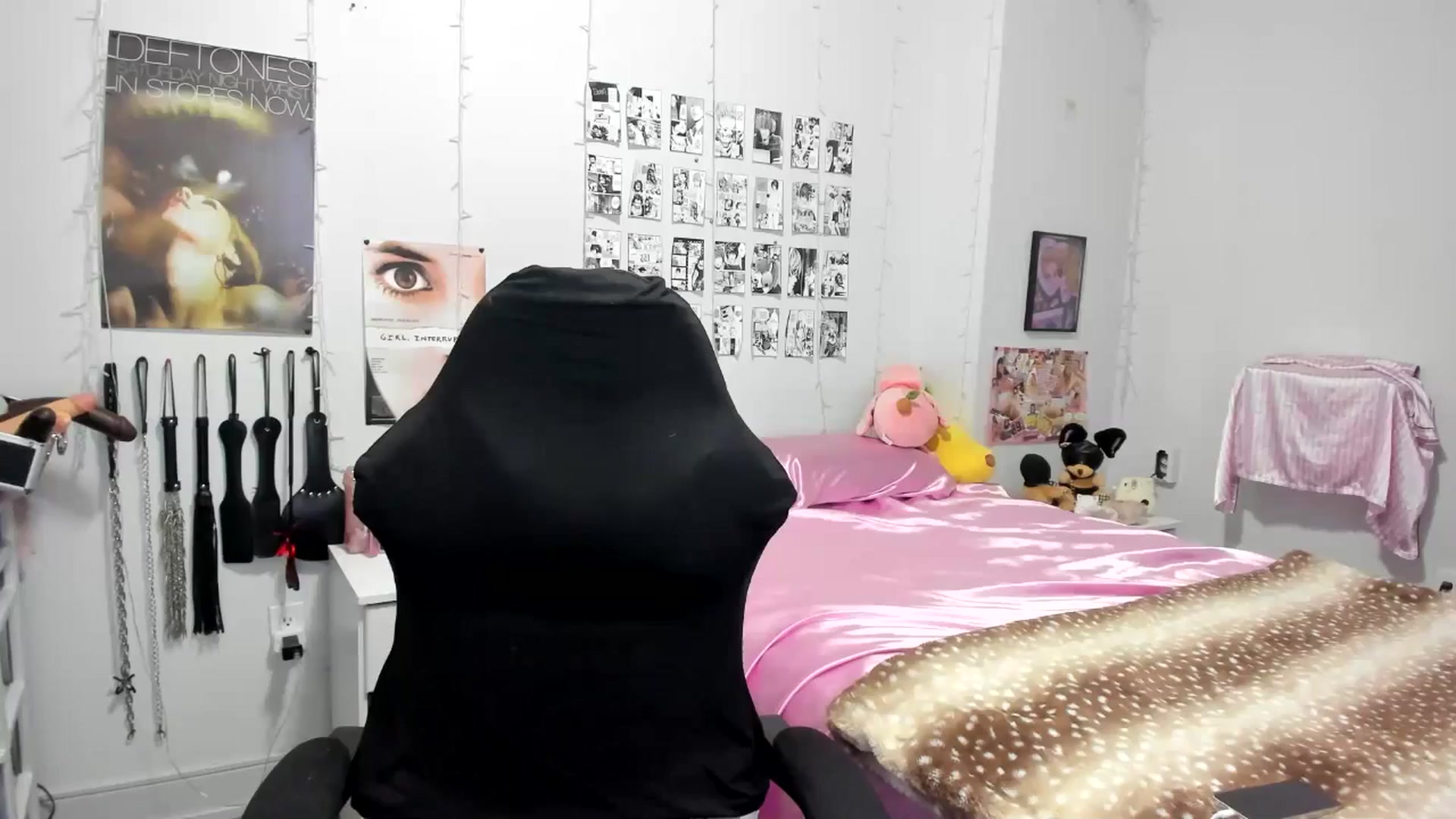 Gallery image thumbnail from AnnaTame's myfreecams stream on, 06/18/2025, 02:32 image 1 of 20