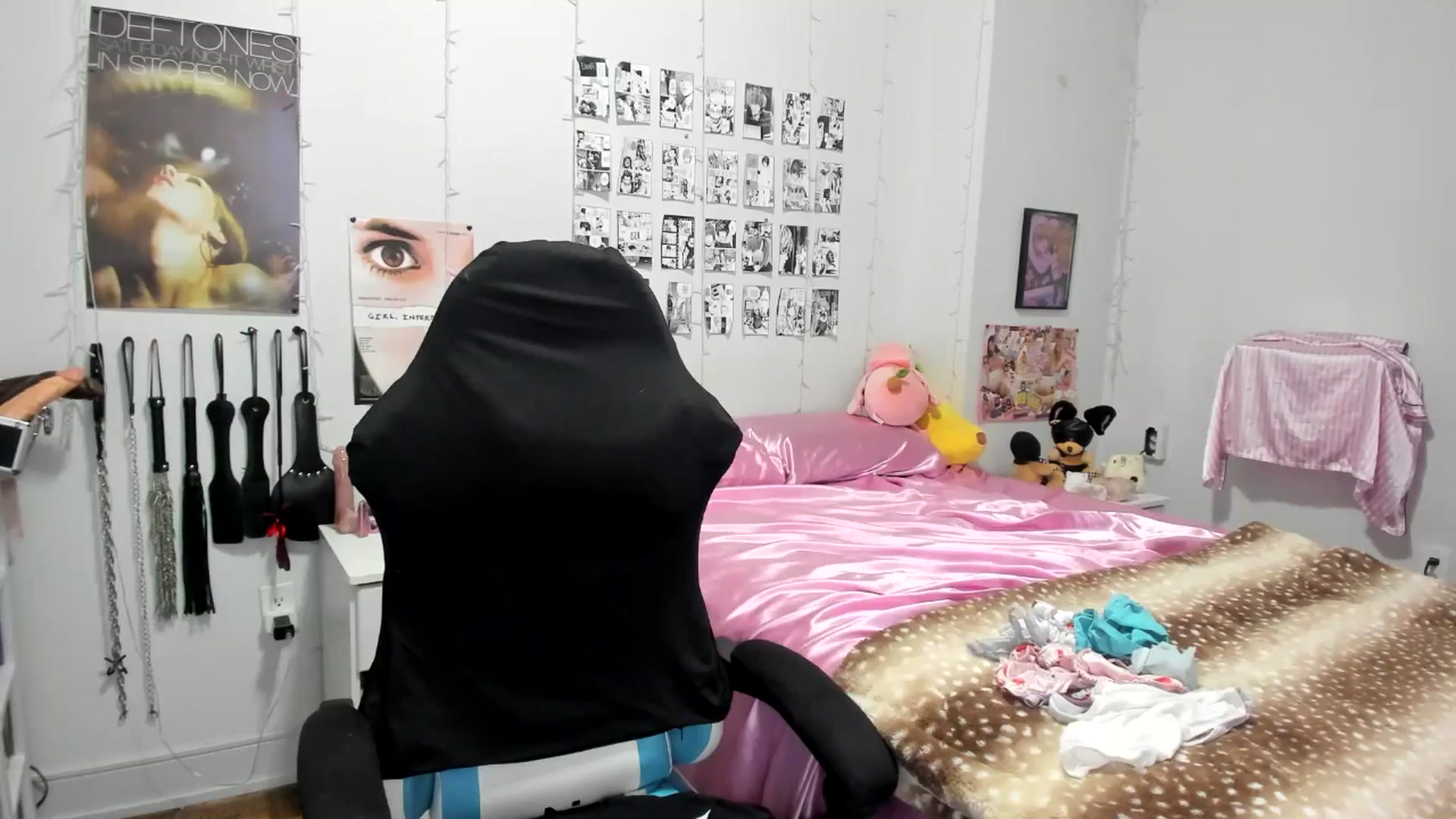Gallery image thumbnail from AnnaTame's myfreecams stream on, 06/18/2025, 04:38 image 20 of 20