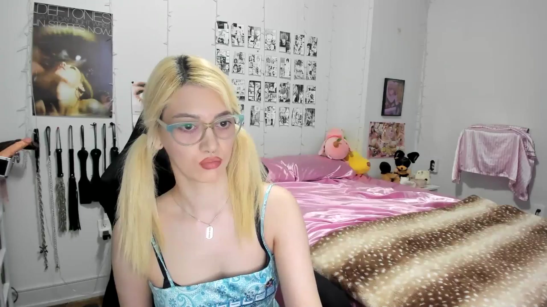 Gallery image thumbnail from AnnaTame's myfreecams stream on, 06/18/2025, 04:38 image 11 of 20