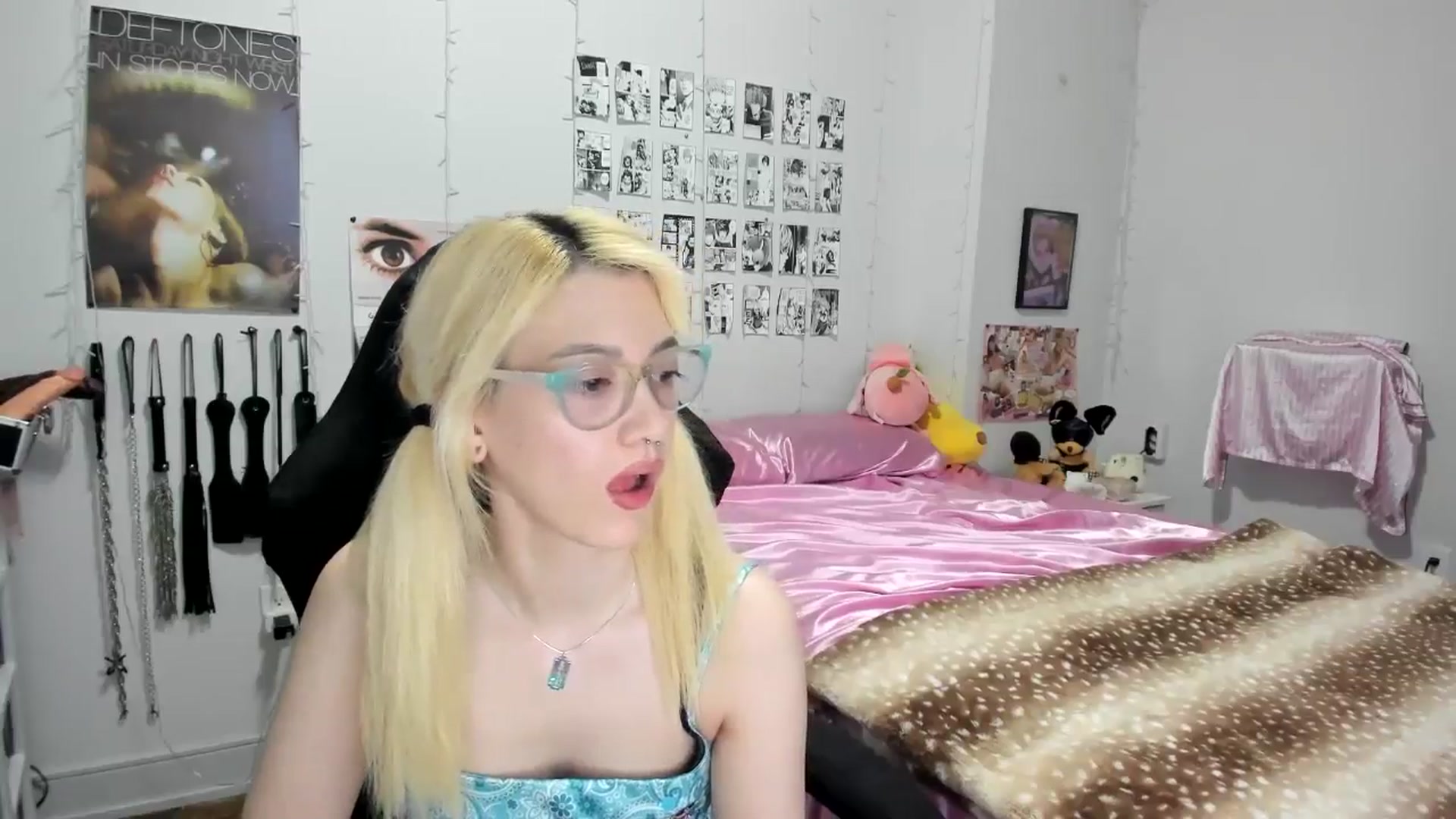 Gallery image thumbnail from AnnaTame's myfreecams stream on, 06/18/2025, 04:38 image 6 of 20