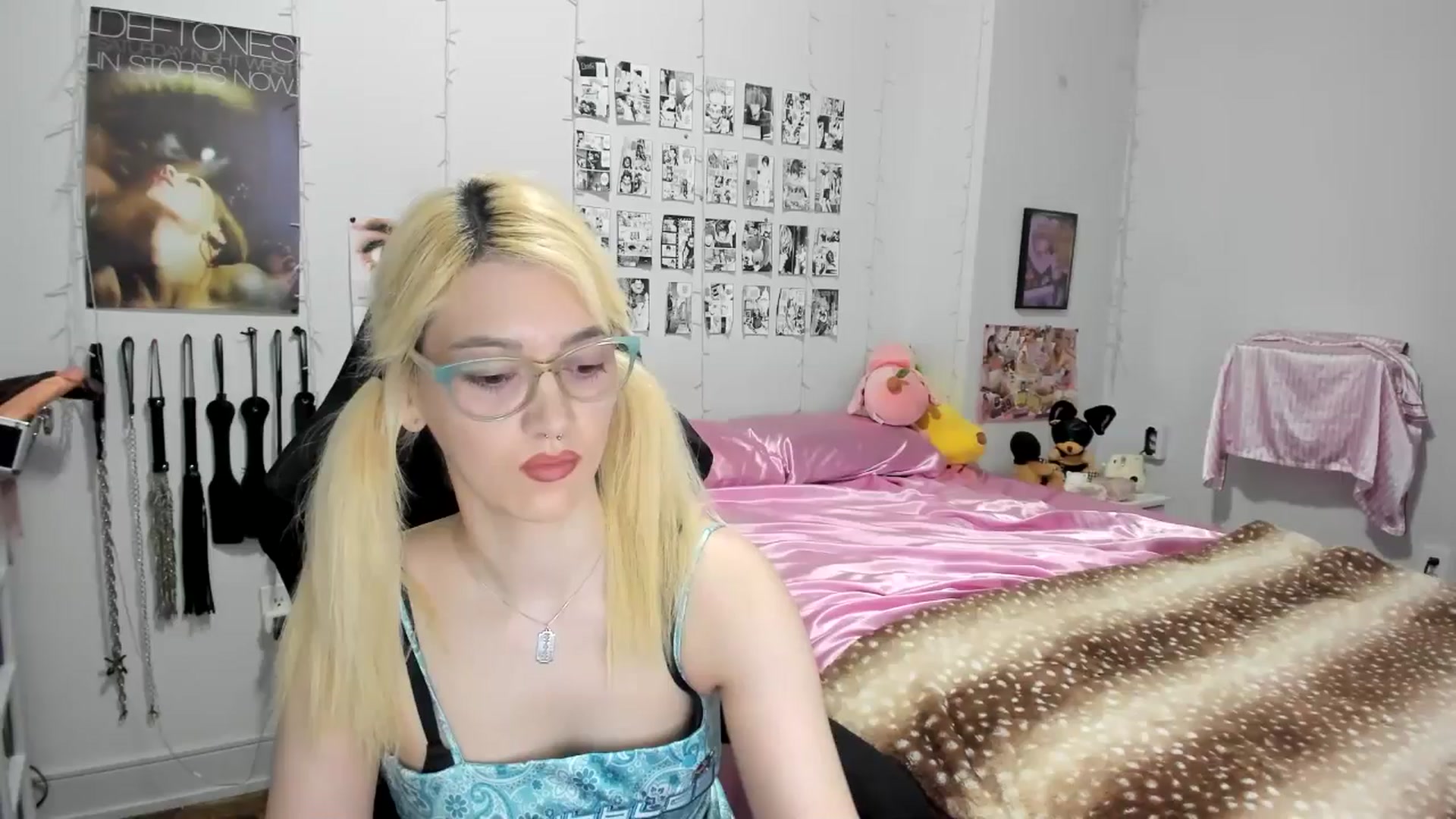 Gallery image thumbnail from AnnaTame's myfreecams stream on, 06/18/2025, 04:38 image 16 of 20