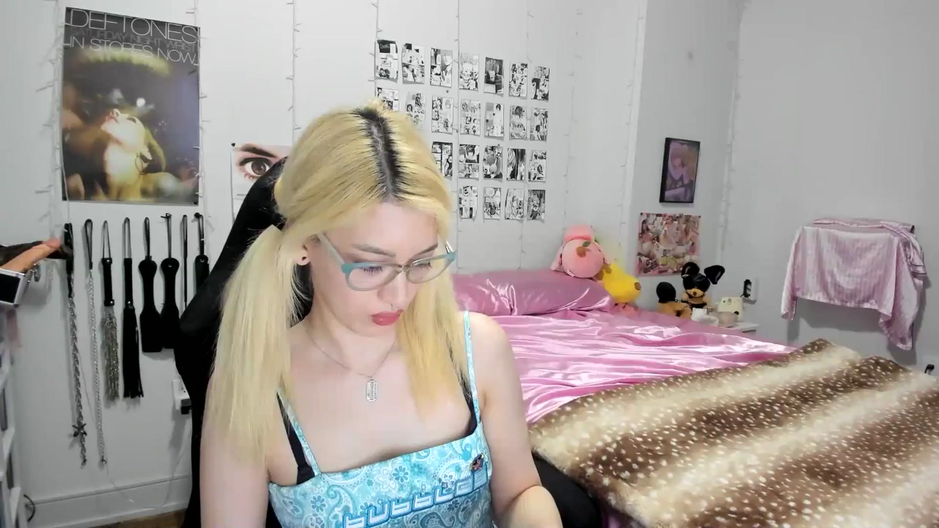 Gallery image thumbnail from AnnaTame's myfreecams stream on, 06/18/2025, 04:38 image 3 of 20