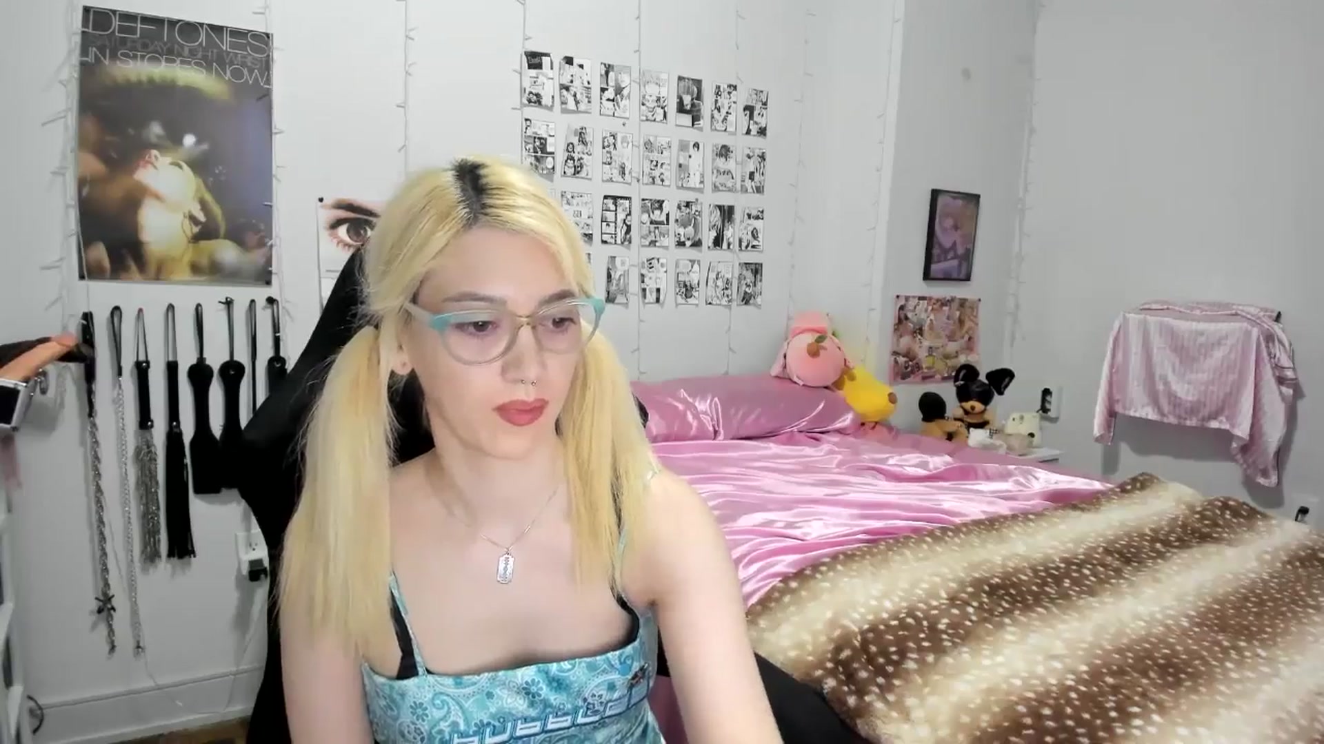 Gallery image thumbnail from AnnaTame's myfreecams stream on, 06/18/2025, 04:38 image 15 of 20