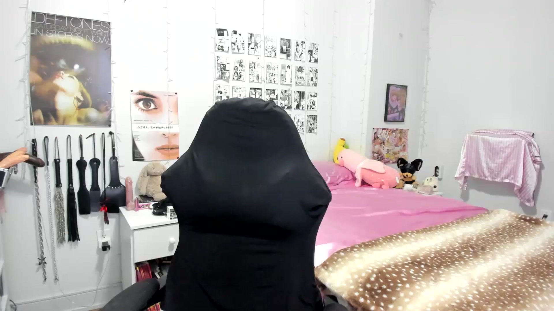 Gallery image thumbnail from AnnaTame's myfreecams stream on, 06/20/2025, 04:02 image 15 of 20