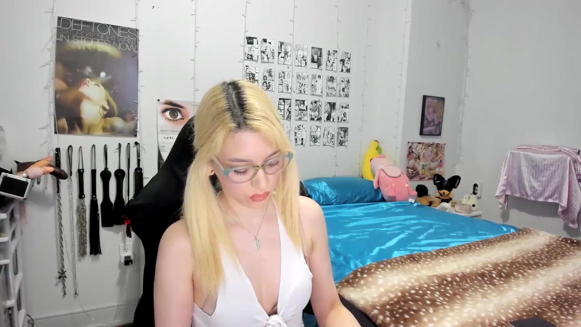 Gallery image thumbnail from AnnaTame's myfreecams stream on, 06/22/2025, 03:05 image 3 of 20