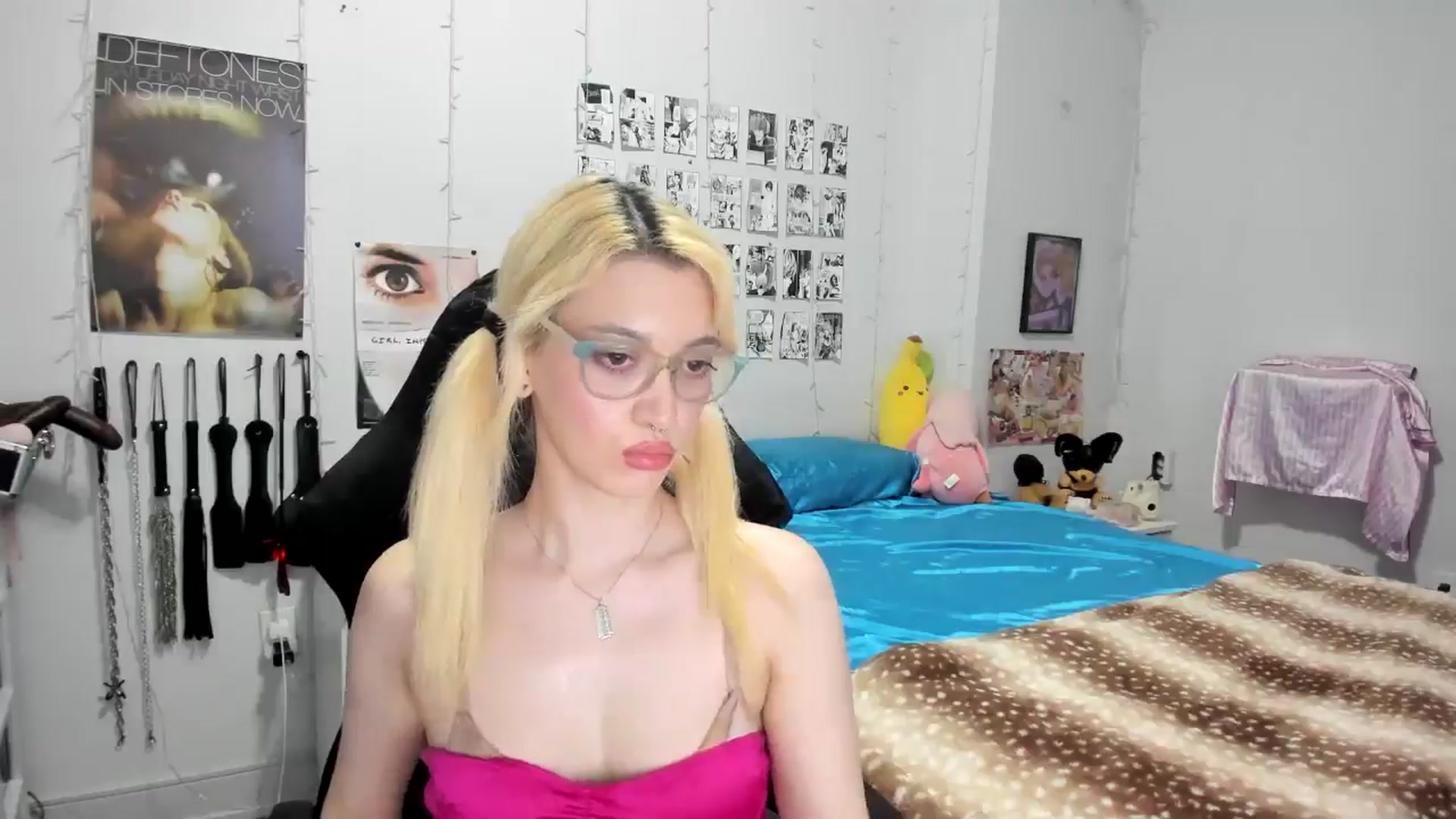 Gallery image thumbnail from AnnaTame's myfreecams stream on, 06/25/2025, 04:15 image 19 of 20