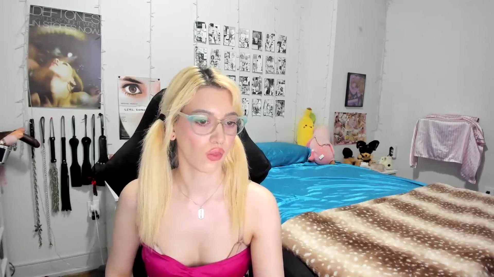 Gallery image thumbnail from AnnaTame's myfreecams stream on, 06/25/2025, 04:15 image 12 of 20