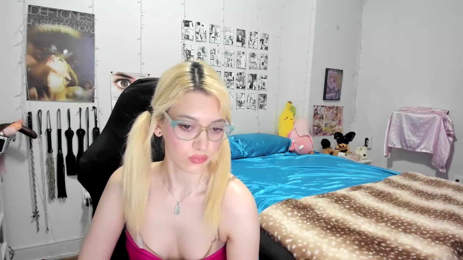 Gallery image thumbnail from AnnaTame's myfreecams stream on, 06/25/2025, 04:15 image 15 of 20