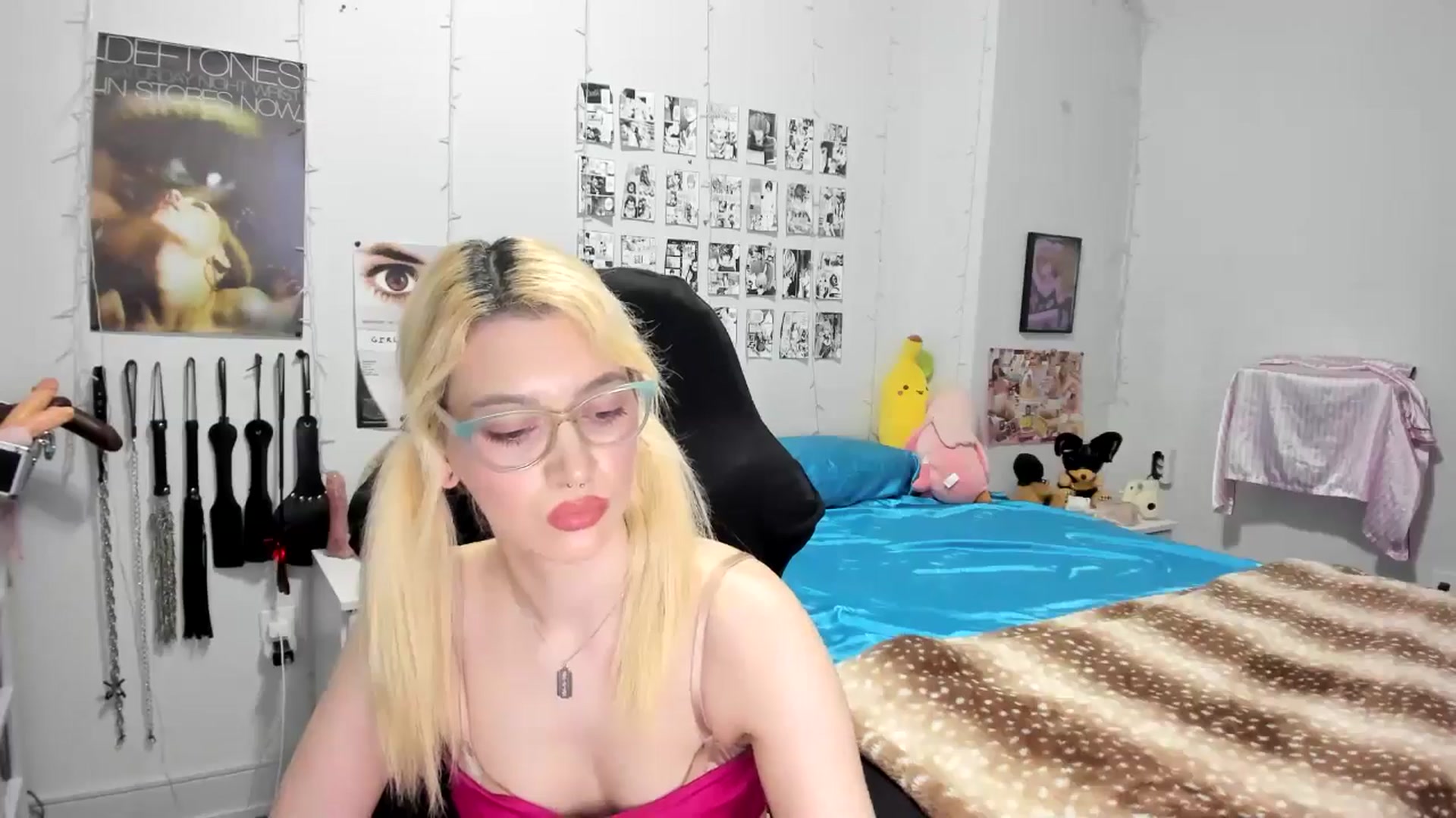 Gallery image thumbnail from AnnaTame's myfreecams stream on, 06/25/2025, 04:55 image 18 of 20