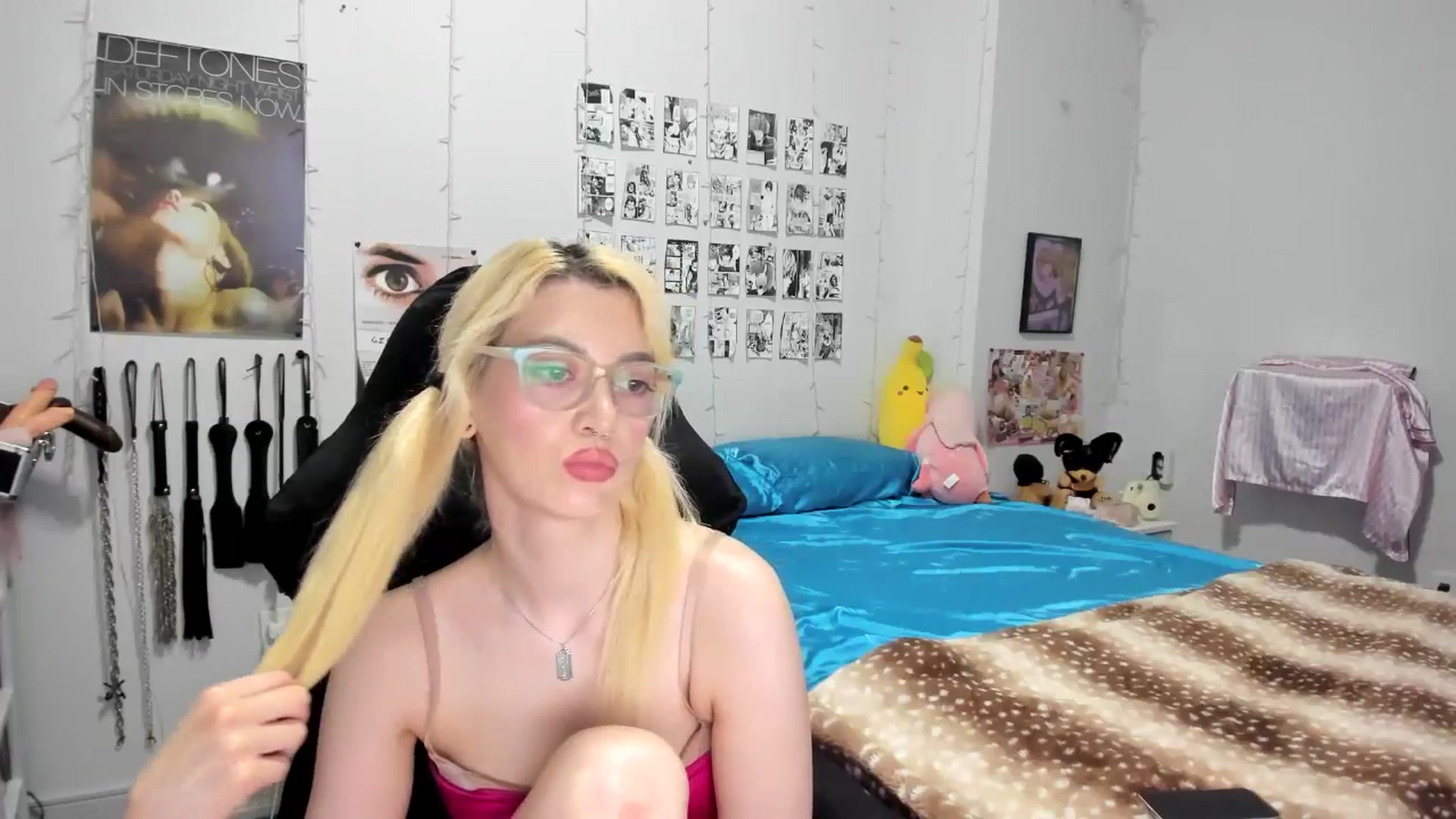 Gallery image thumbnail from AnnaTame's myfreecams stream on, 06/25/2025, 04:55 image 12 of 20